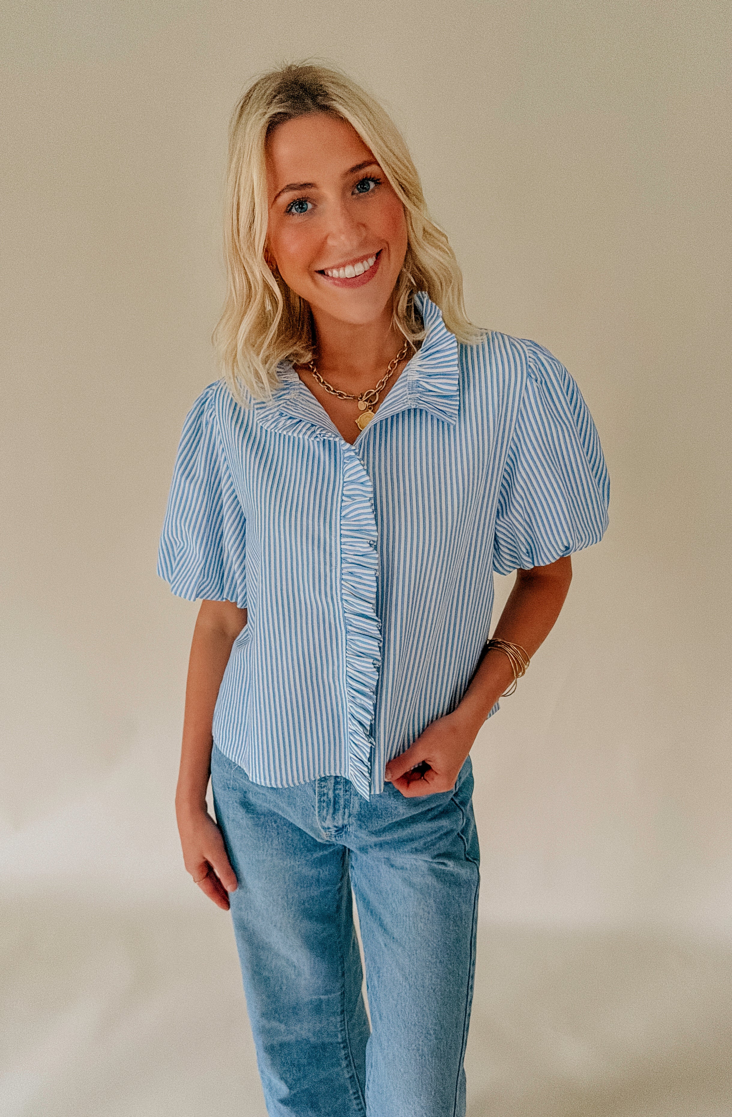 WHITE THIS WAY BLOUSE