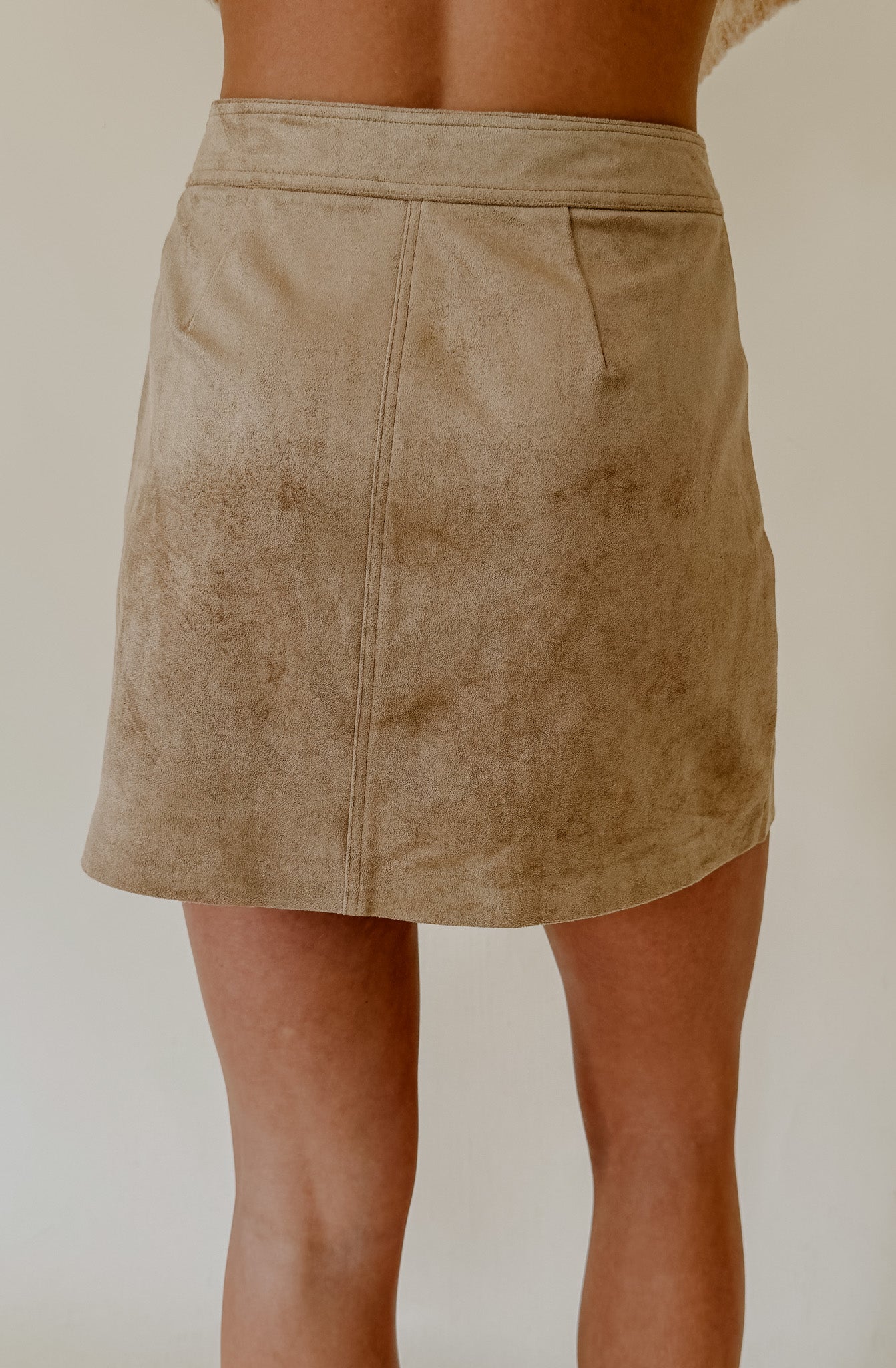 Z SUPPLY PERRI SUEDE MINI SKIRT