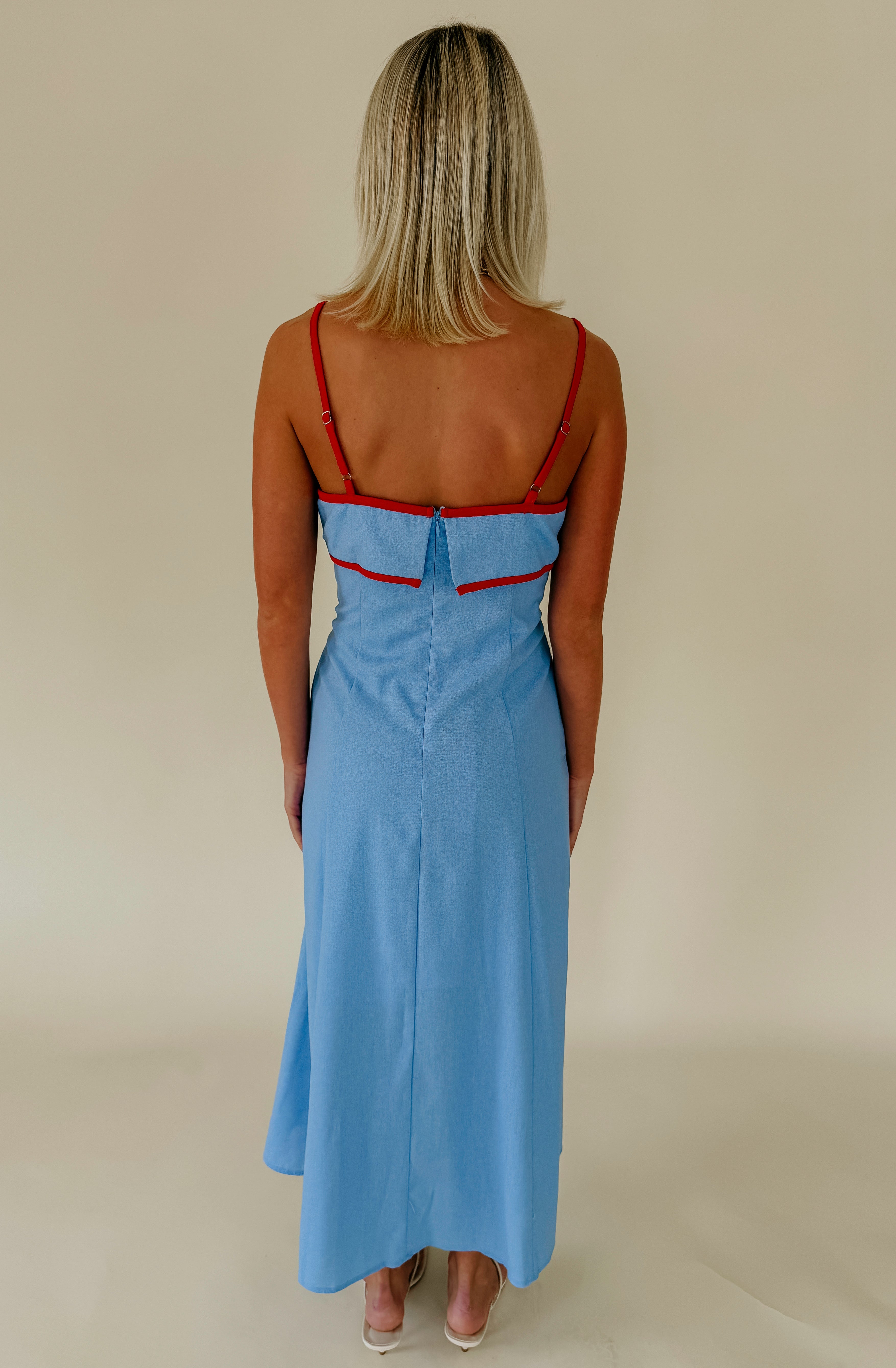 ON THE CONTRAST MIDI DRESS