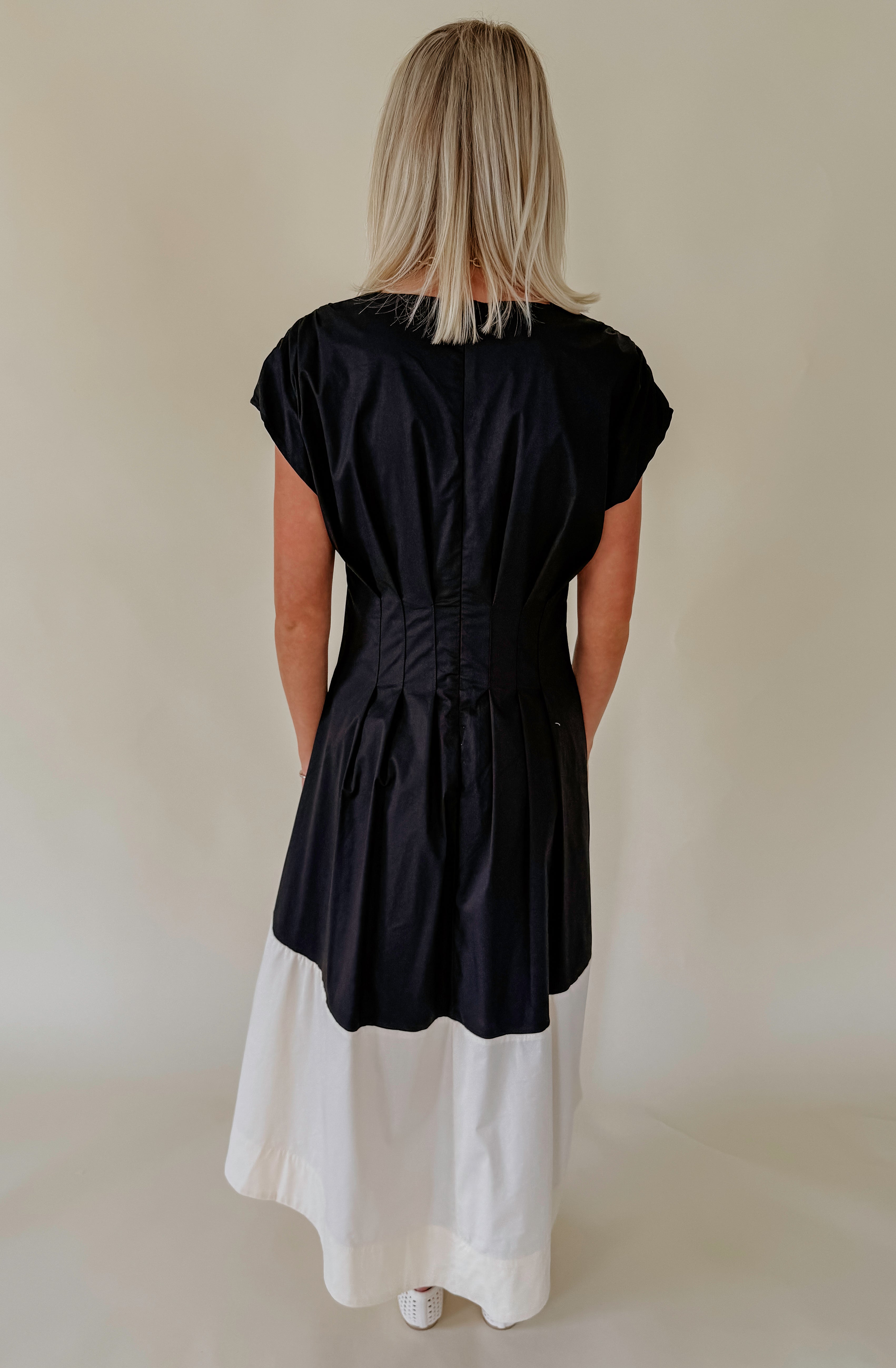 BACK IN BLACK POPLIN MIDI DRESS