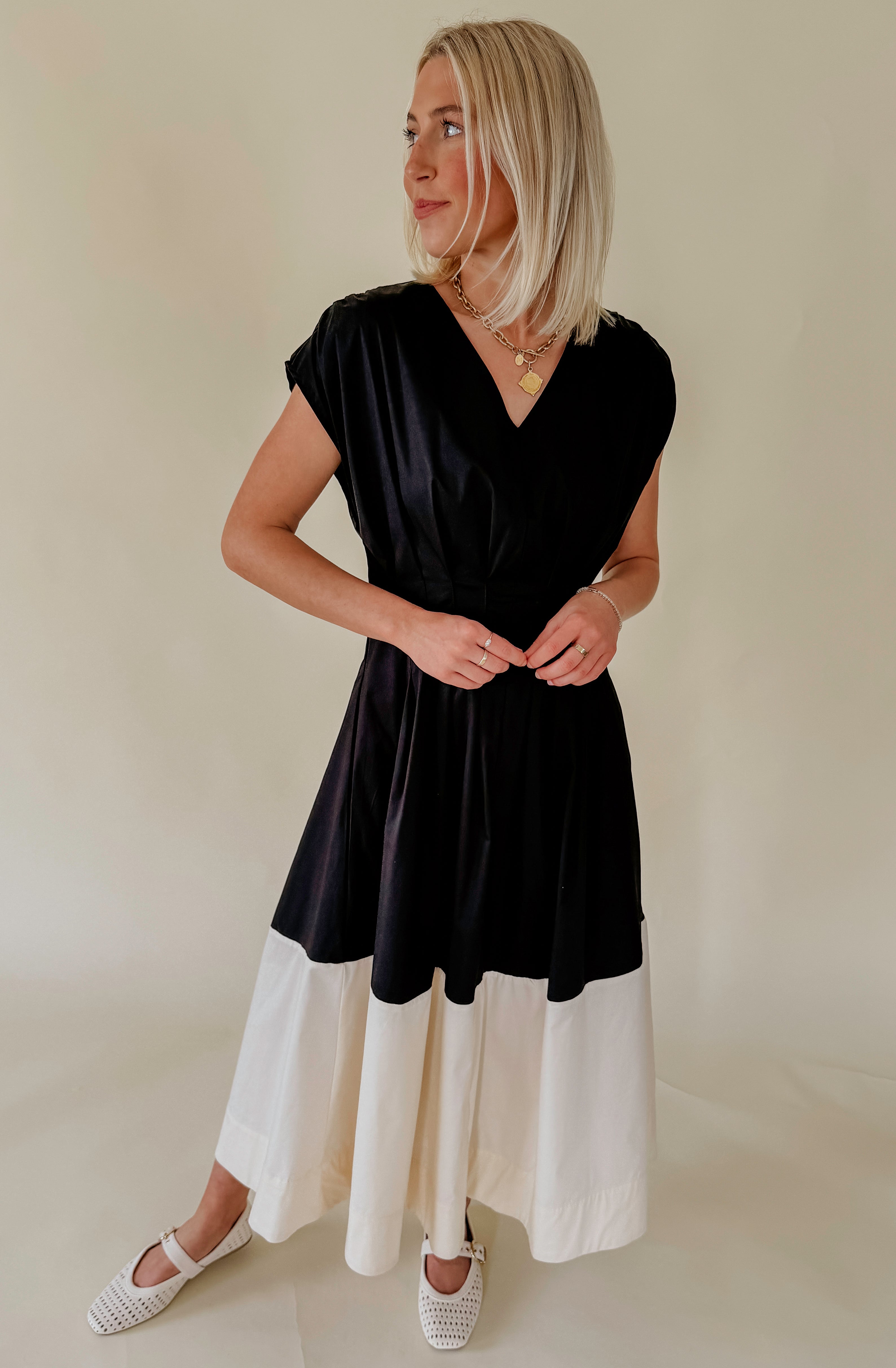 BACK IN BLACK POPLIN MIDI DRESS