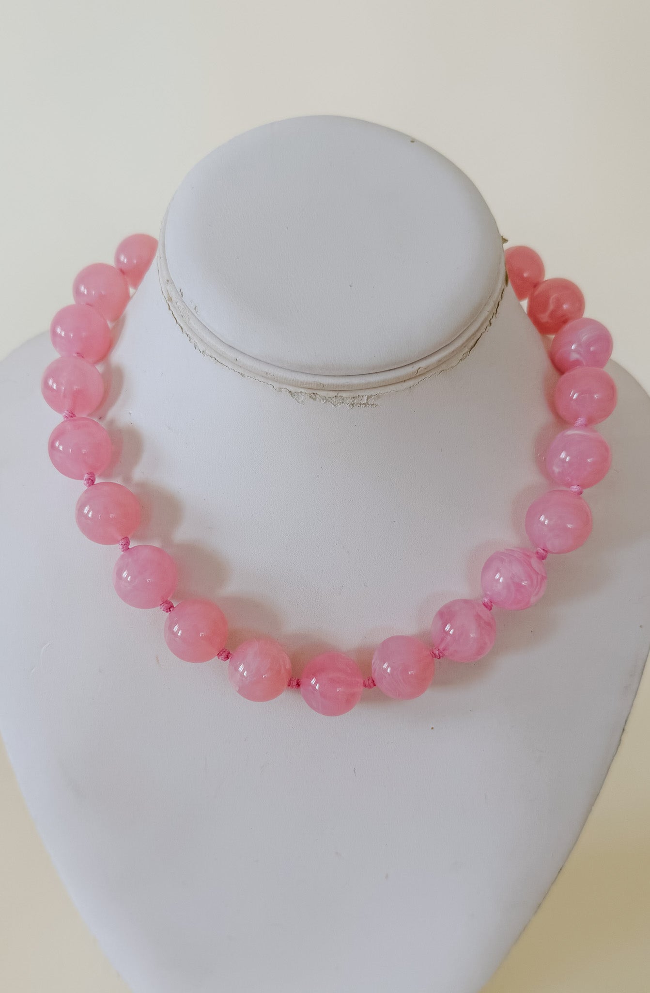 MABRY CHUNKY BEADED NECKLACE