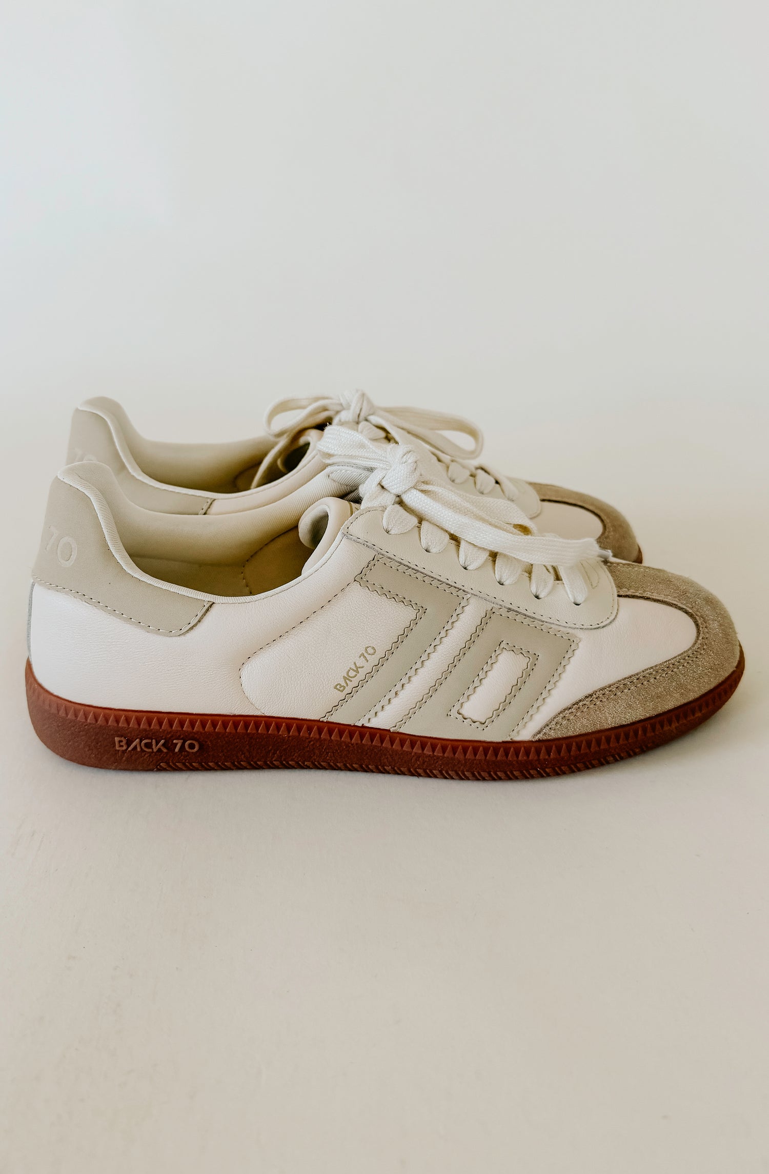 BACK 70 CLOUD D26 SNEAKER