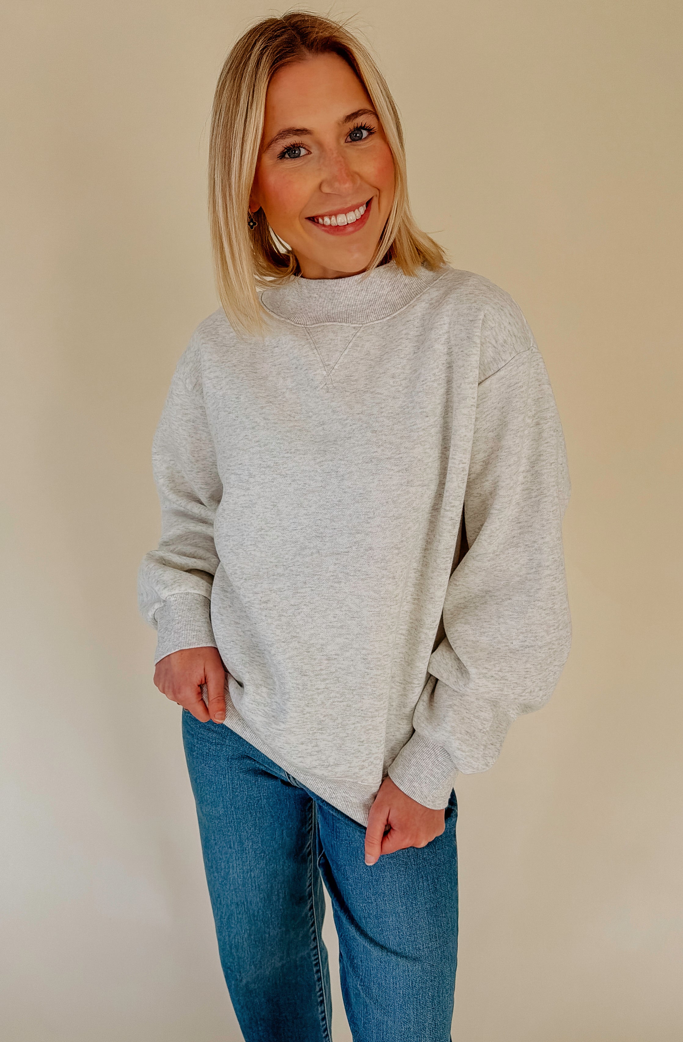 THE PARKER MOCK NECK SWEATSHIRT – E.Leigh's