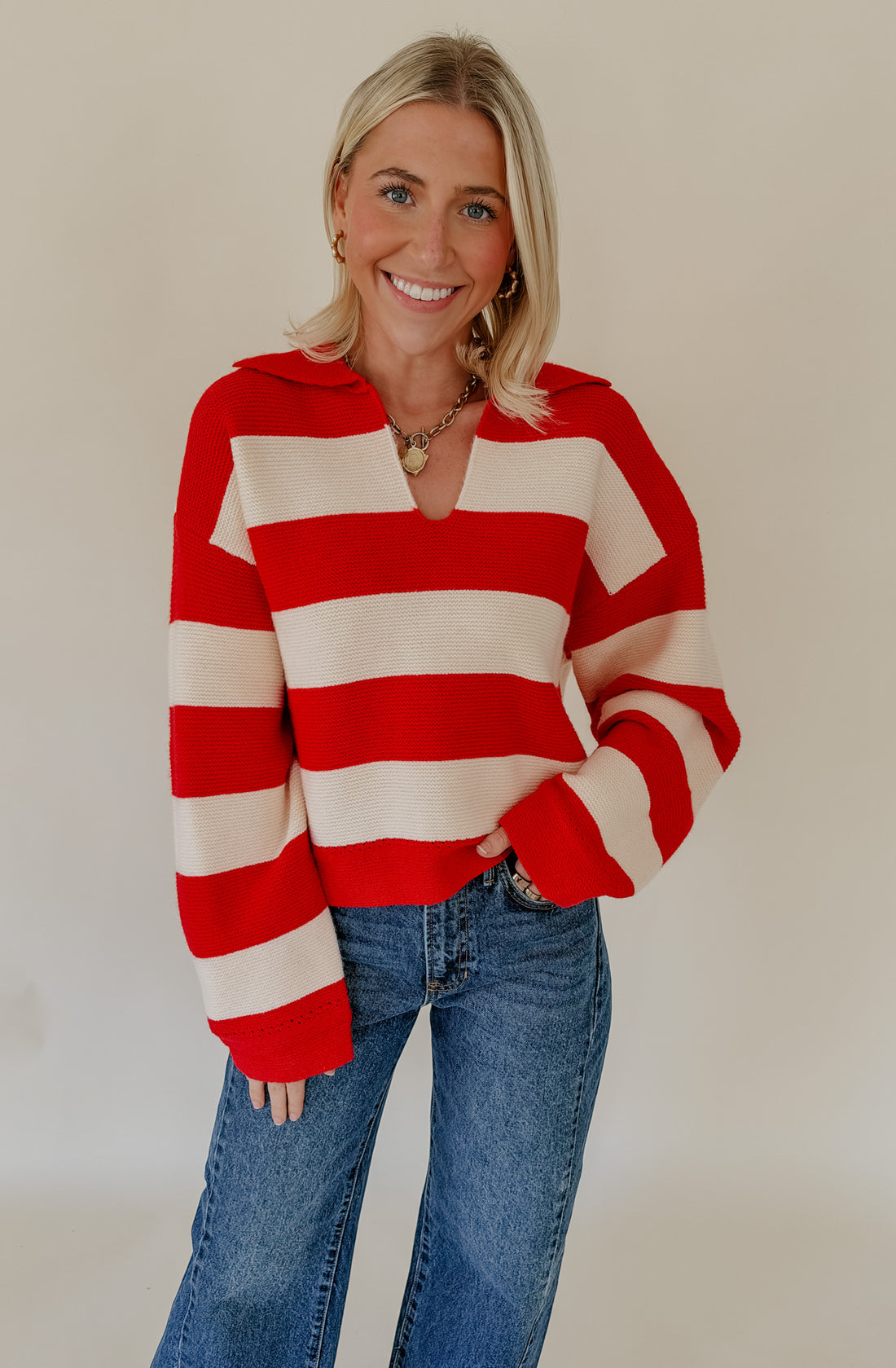 STRIPED COLLARED SWEATER