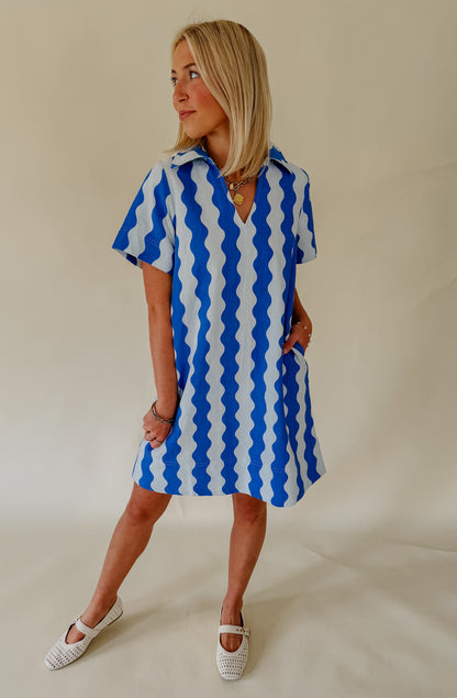 WAVE AFTER WAVE SHIFT DRESS