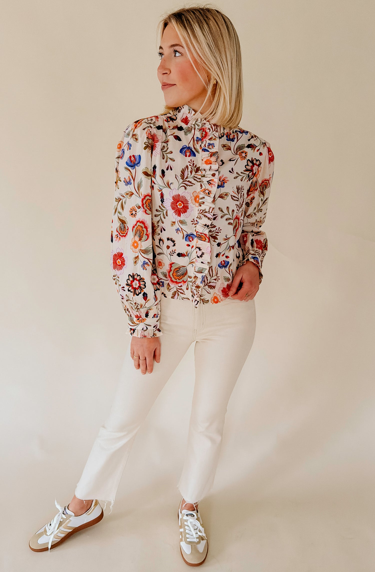 FLOWER HOUR PRINTED BLOUSE