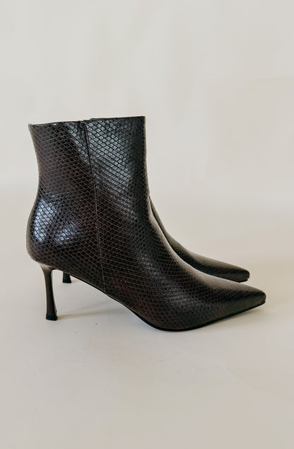 BILLINI LEXY POINTED TOE BOOTIE