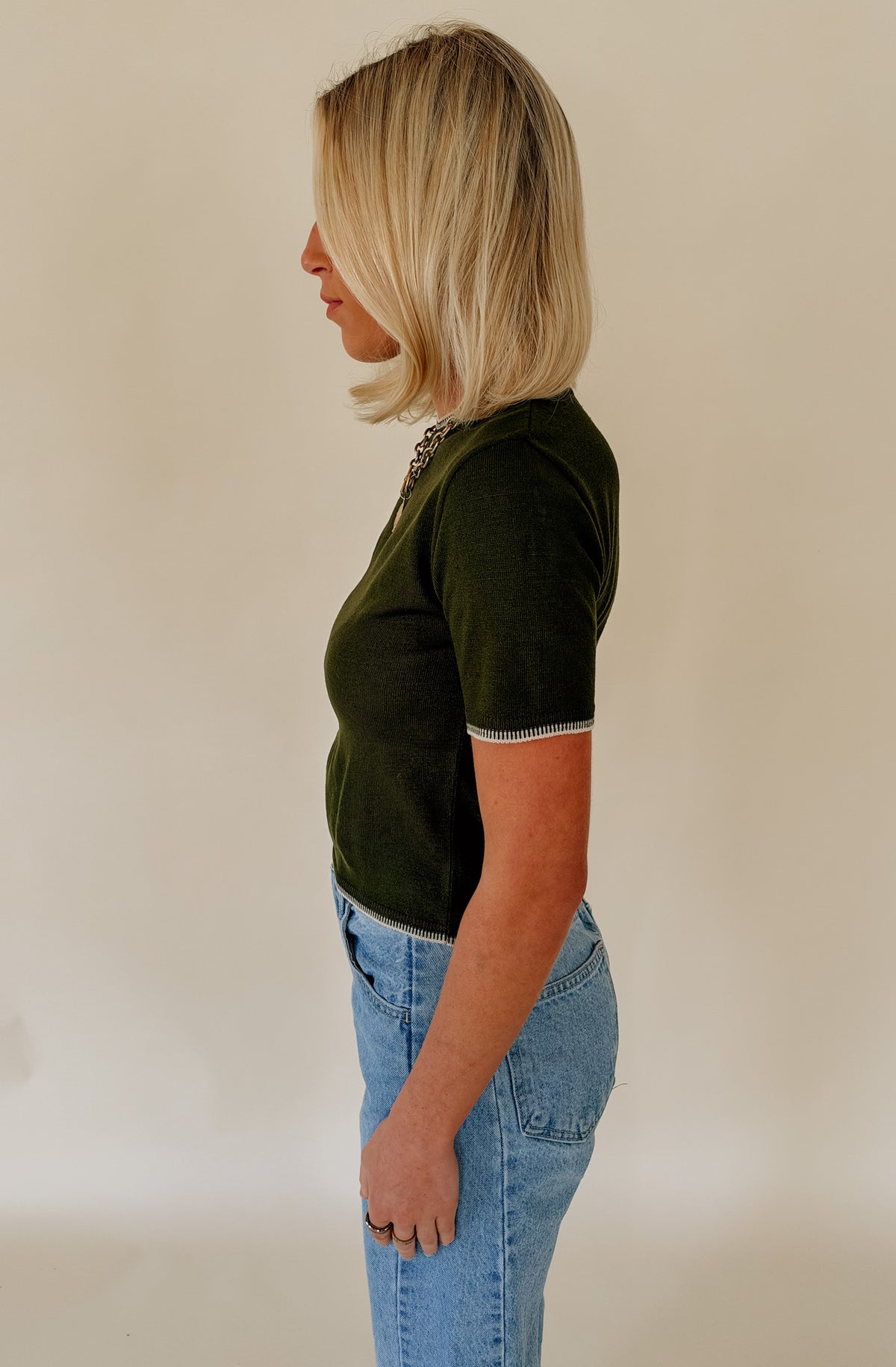 DRESS TO RIO STITCHED KNIT TEE