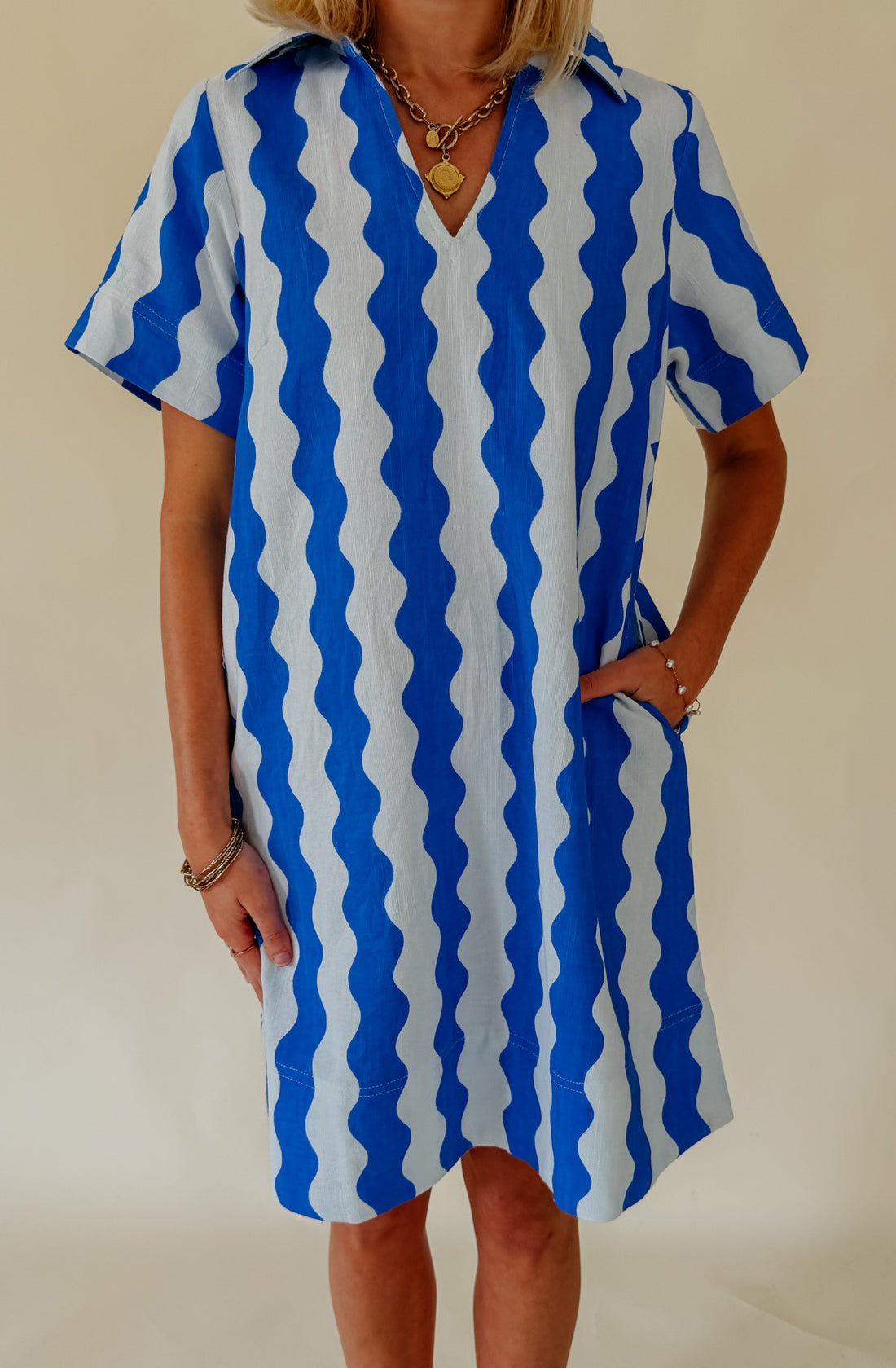 WAVE AFTER WAVE SHIFT DRESS