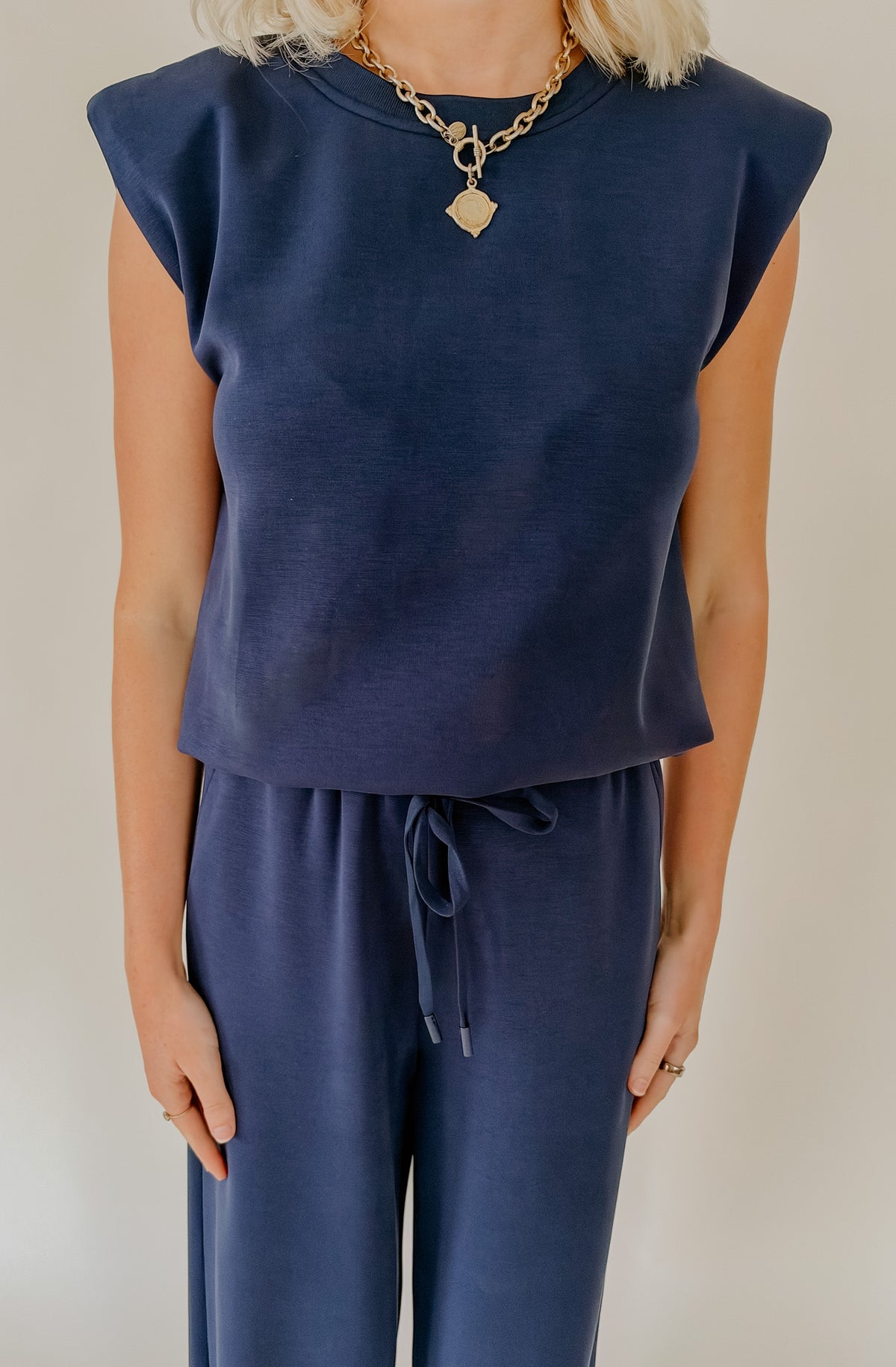 WEAR ABOUTS RELAXED MUSCLE TANK