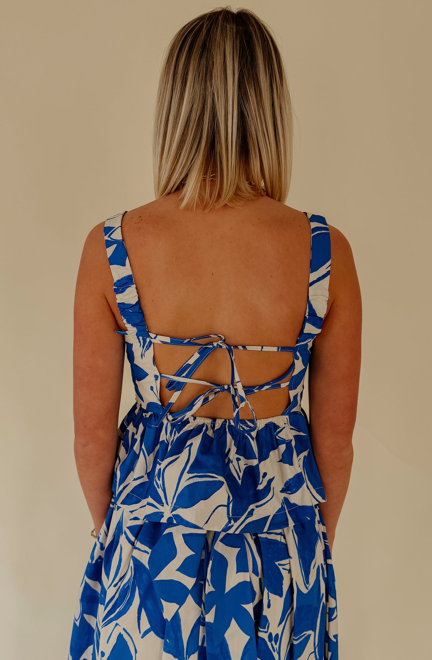 DO NOT DISTURB TIE BACK TOP