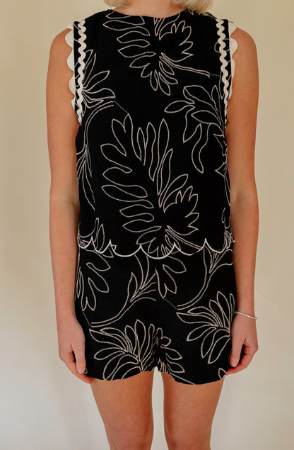 OUT OF OFFICE FLORAL TOP