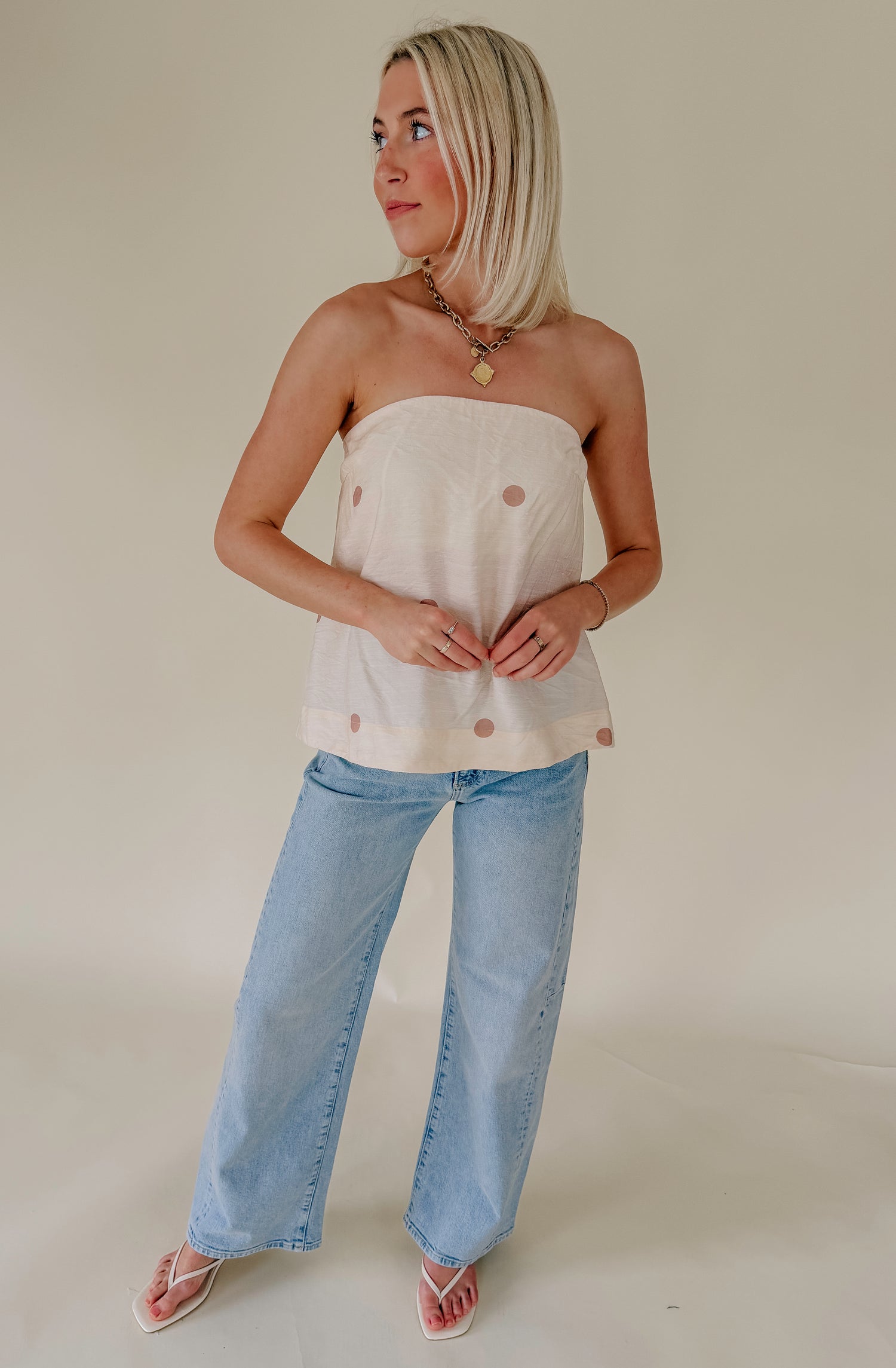 JUST A BREEZE STRAPLESS TOP