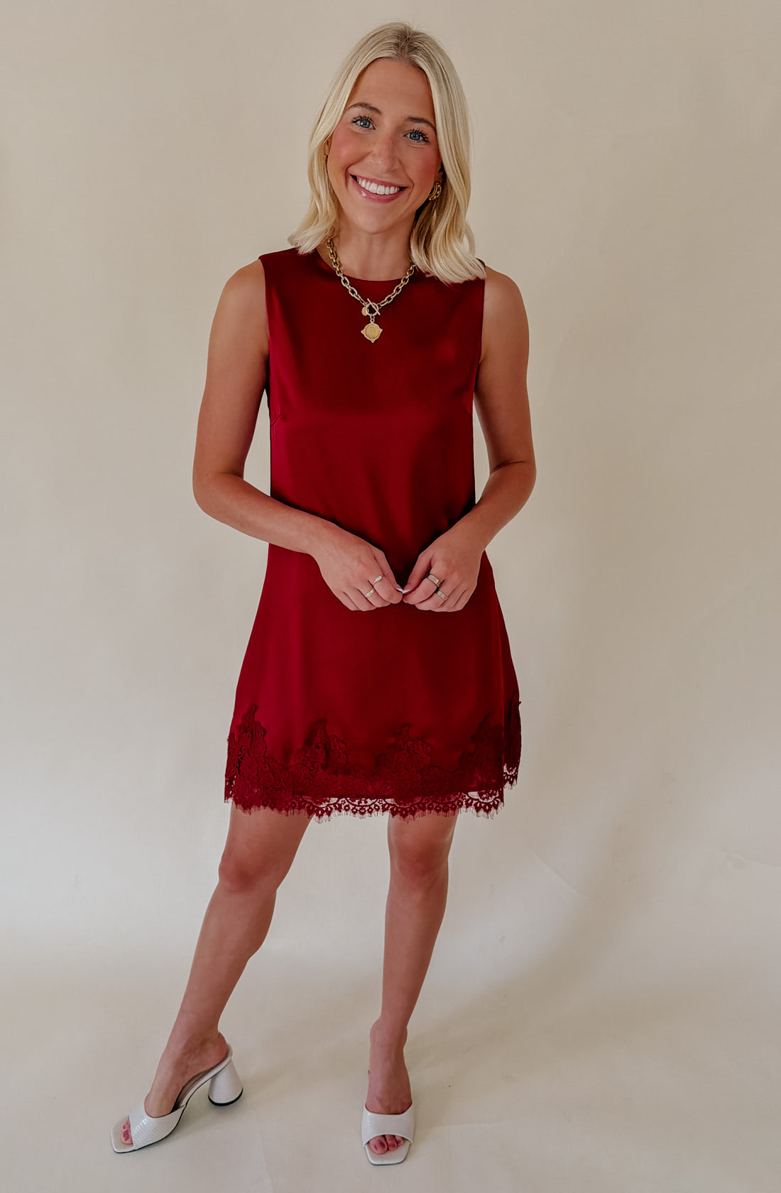 WINE LATER LACE TRIM DRESS