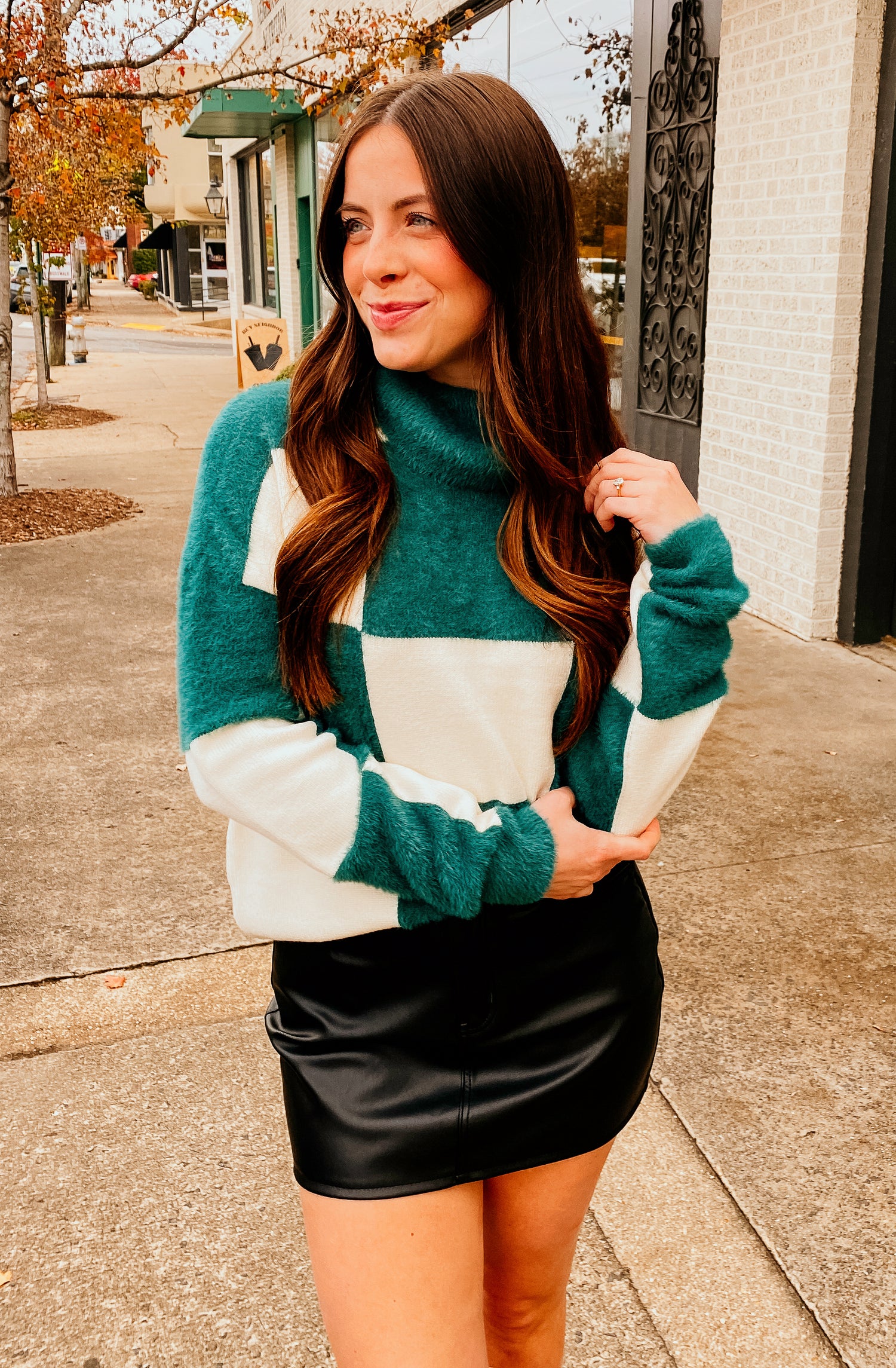 DAZE FAUX LEATHER LOWDOWN SKIRT IN CINEMATIC