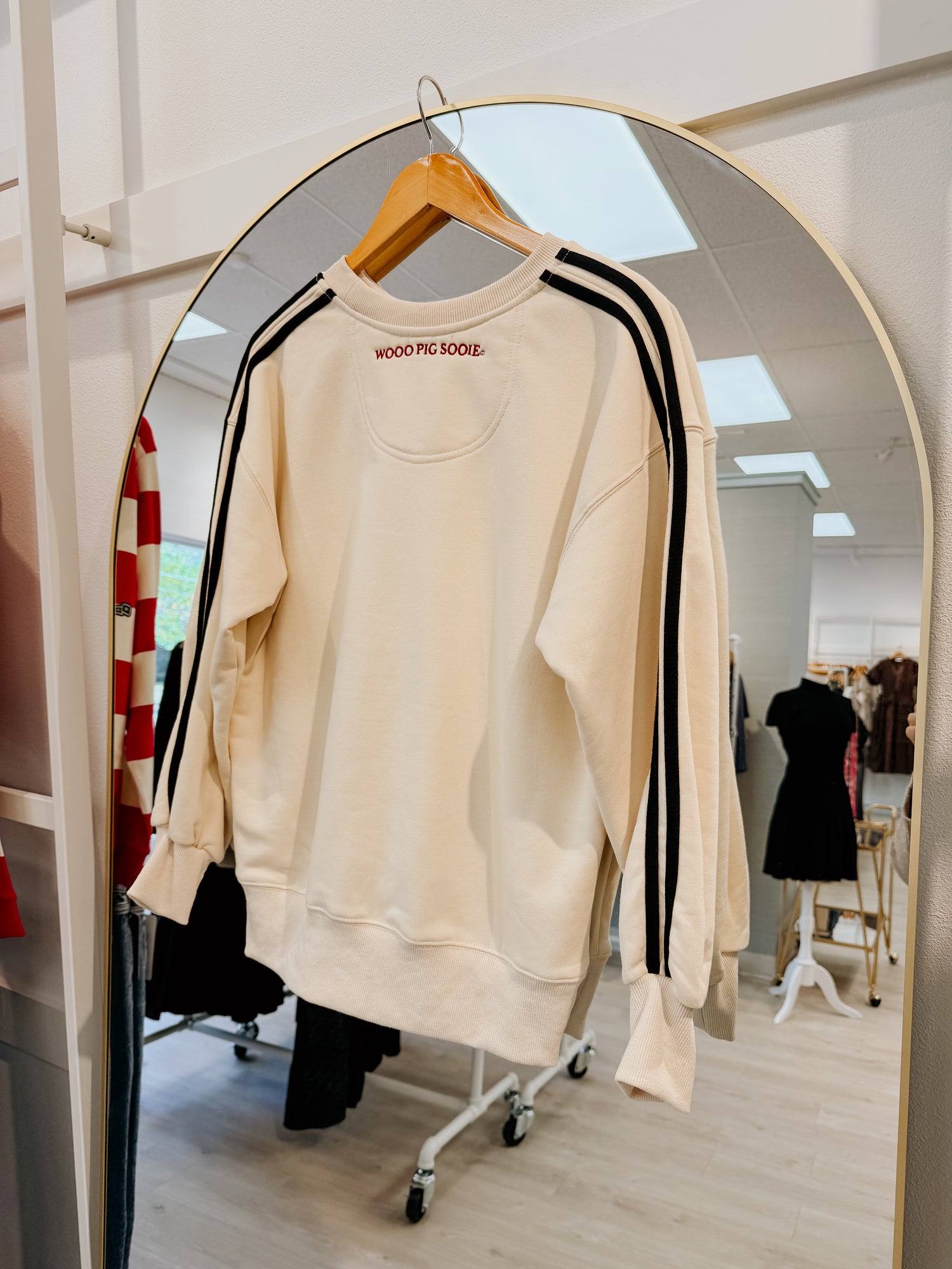 THE MEGAN RAZORBACK PATCH SWEATSHIRT