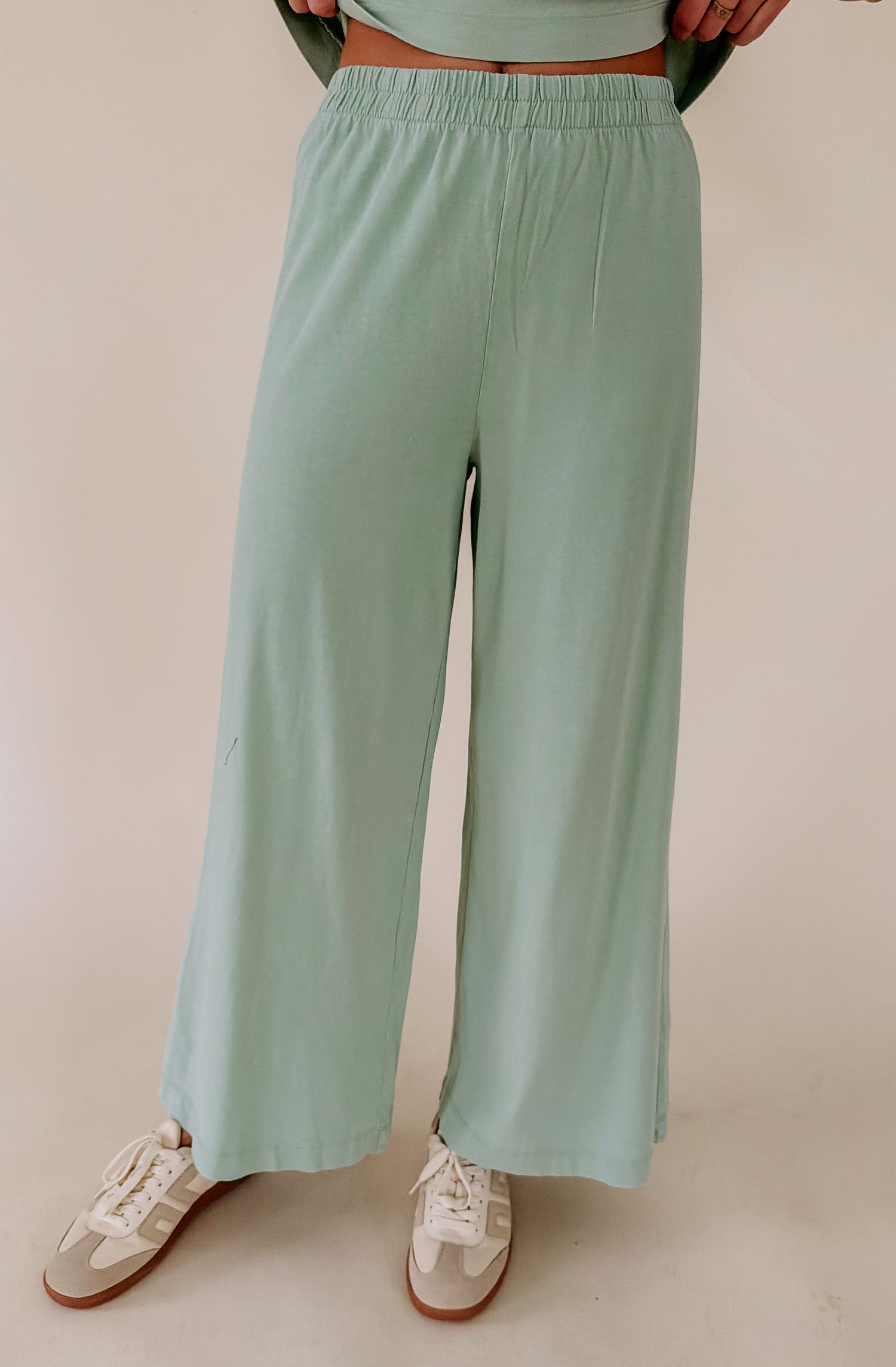 Z SUPPLY SCOUT JERSEY FLARE PANT