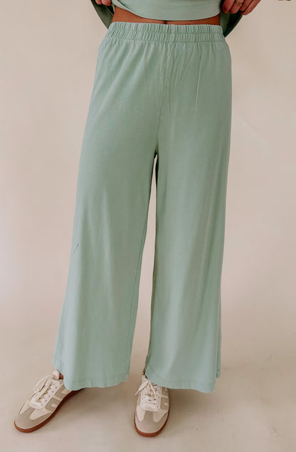 Z SUPPLY SCOUT JERSEY FLARE PANT