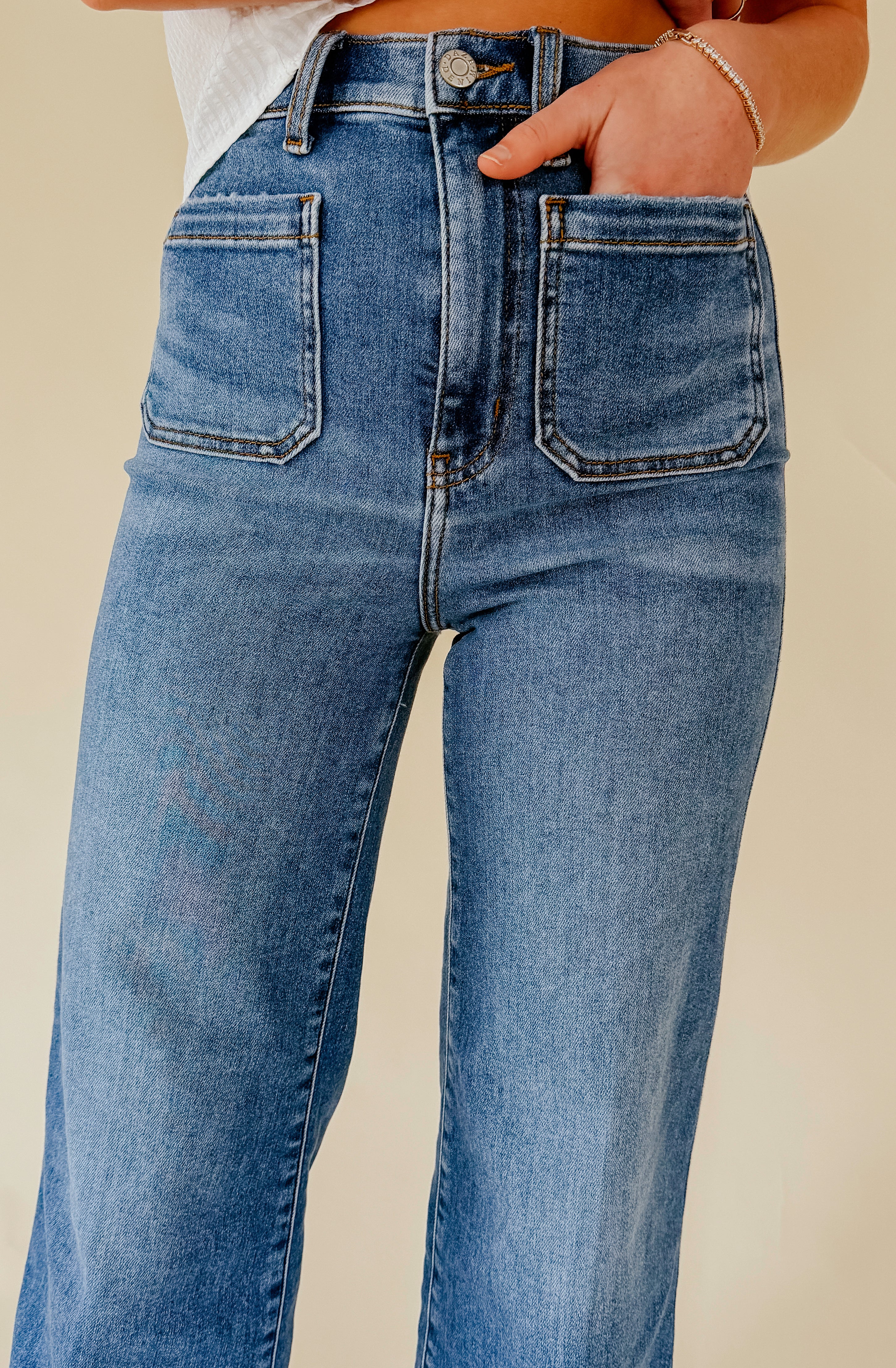 DAZE FAR OUT DENIM IN VINTAGE CITY