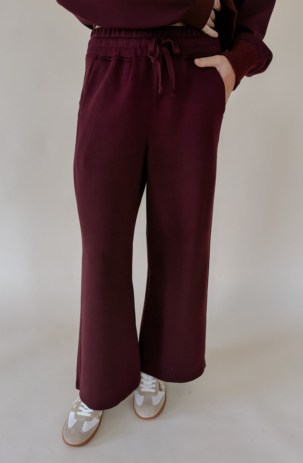 LIGHT AS AIR MODAL CROPPED PANT