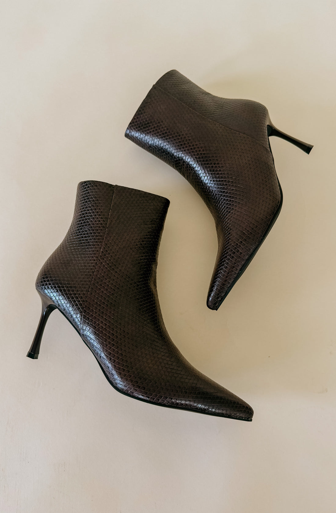 BILLINI LEXY POINTED TOE BOOTIE