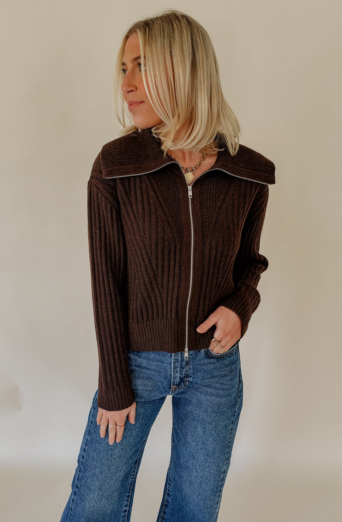 FRNCH KERKIS ZIP FRONT CARDIGAN