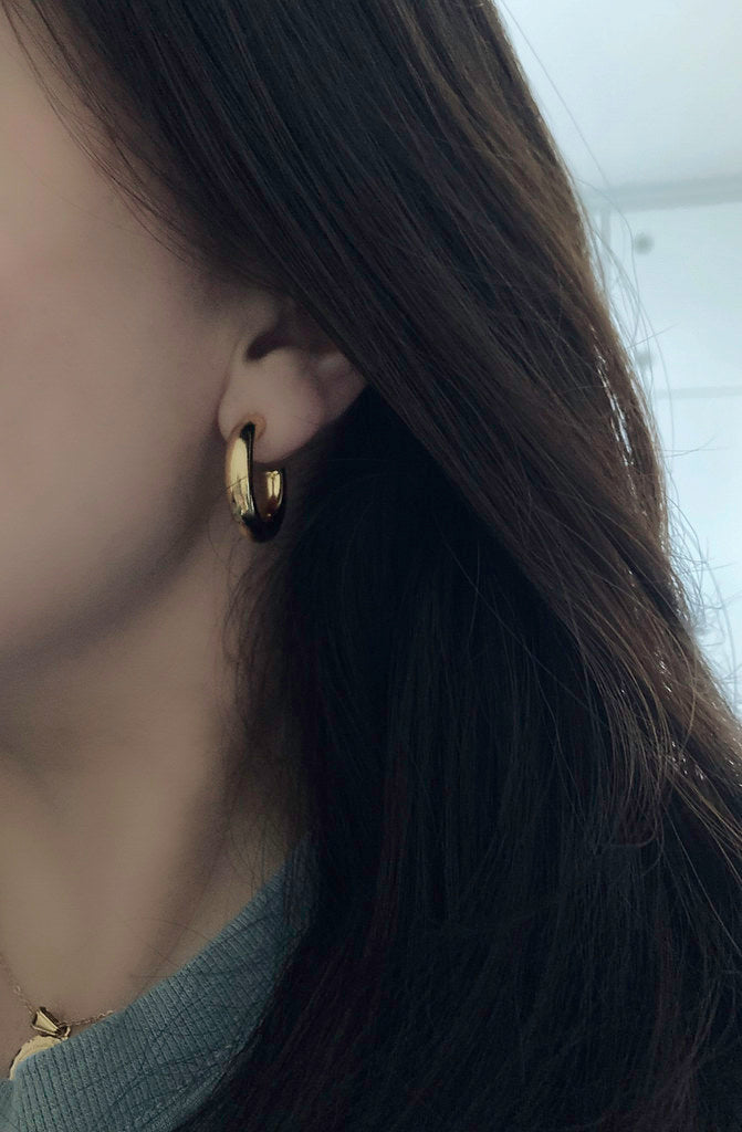 AMADY THICK GOLD HOOPS