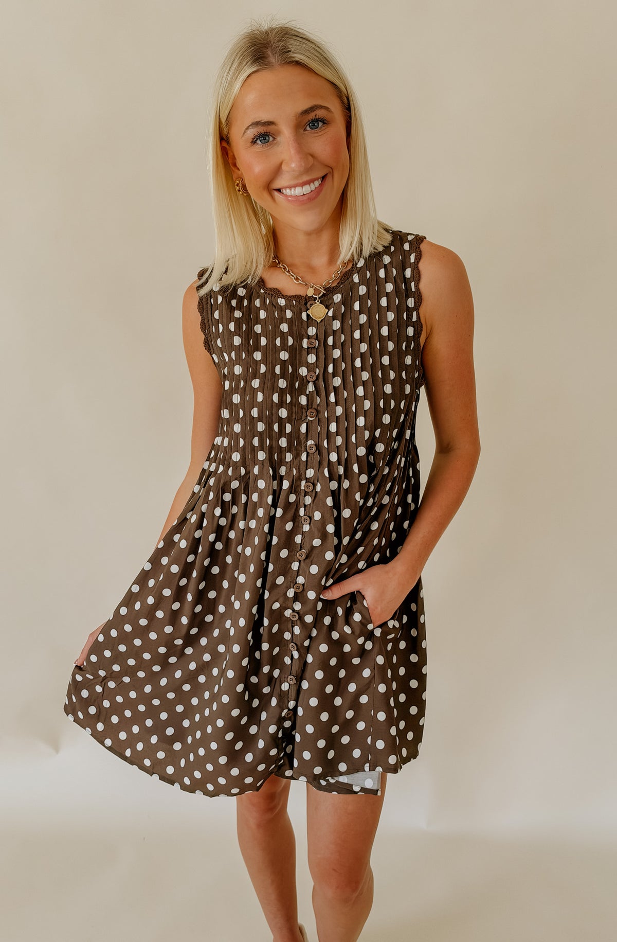 GRAB N GO BUTTONED BABYDOLL MINI DRESS