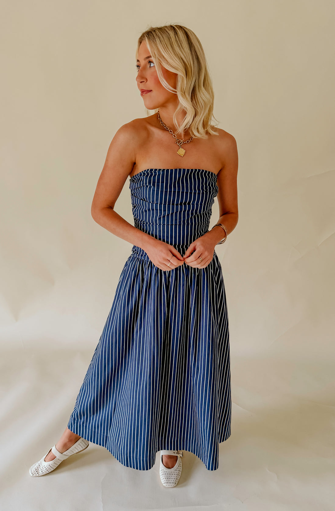 THE AMARA STRAPLESS MIDI DRESS