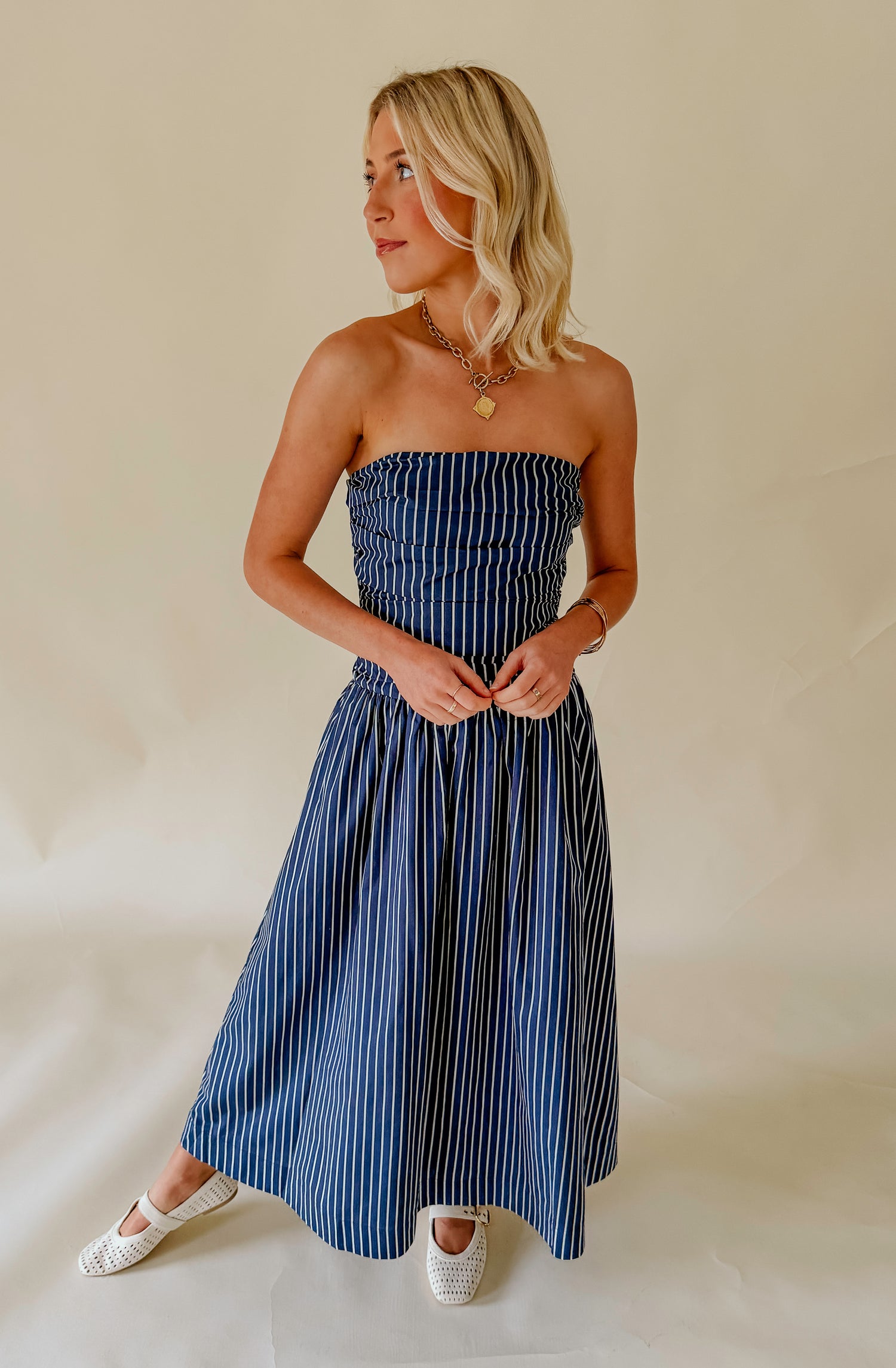 THE AMARA STRAPLESS MIDI DRESS