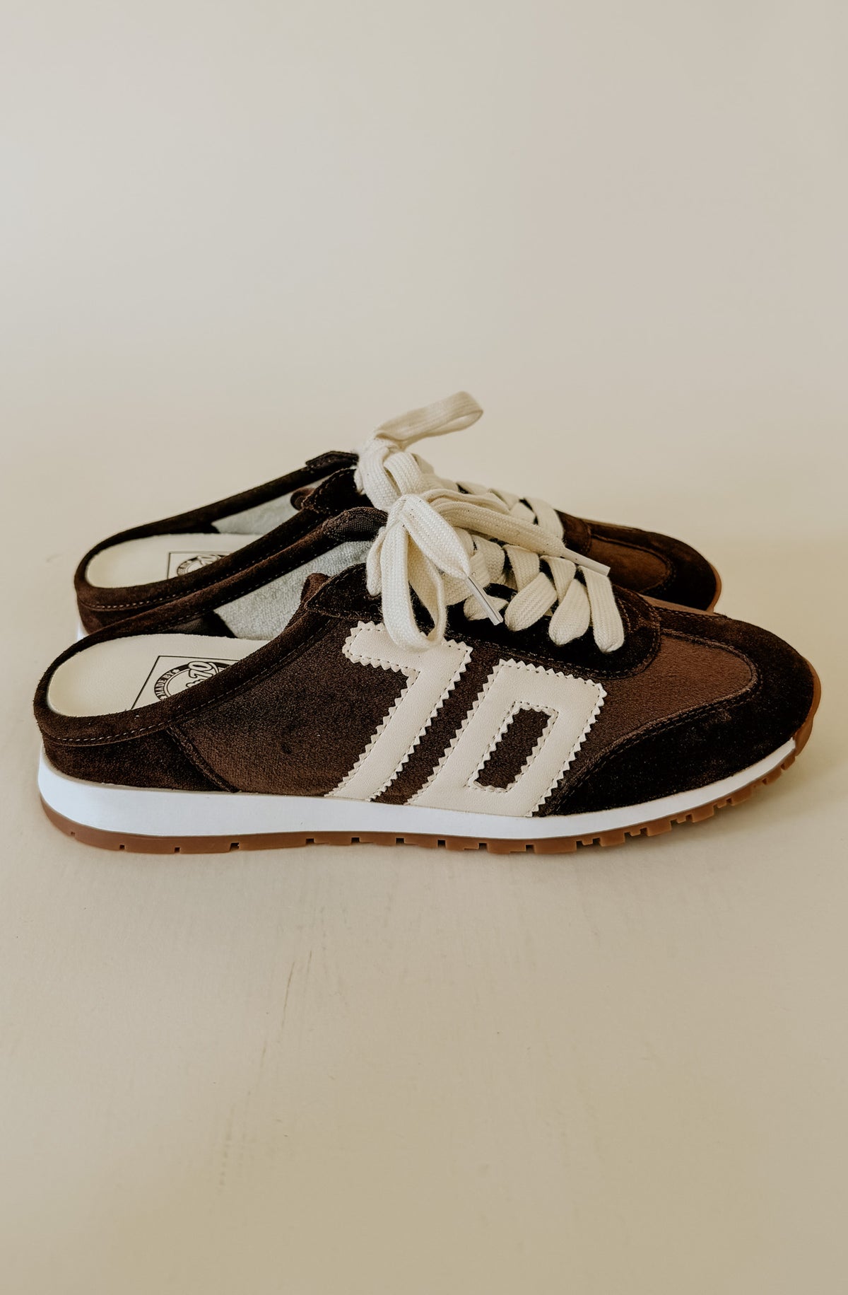 BACK 70 VENICE SNEAKER