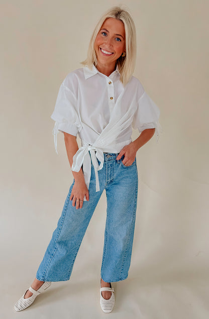 WITH A TWIST CROPPED BLOUSE