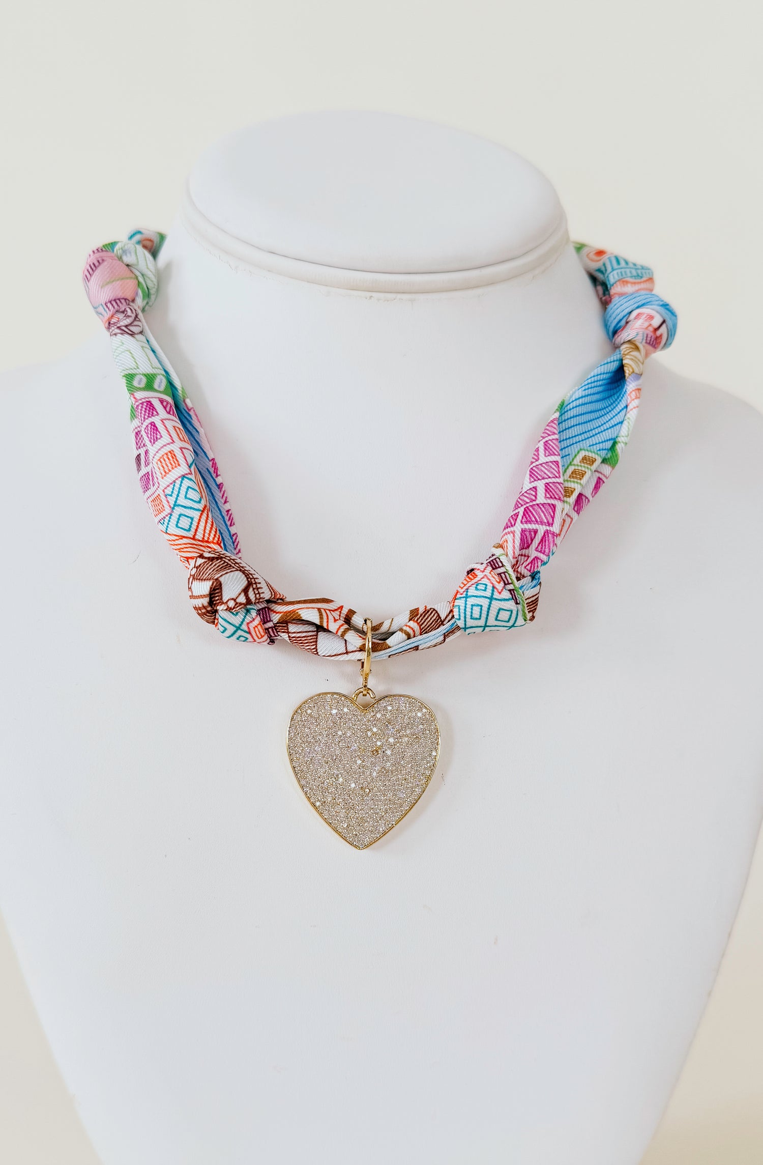 THOMPSON SCARF NECKLACE