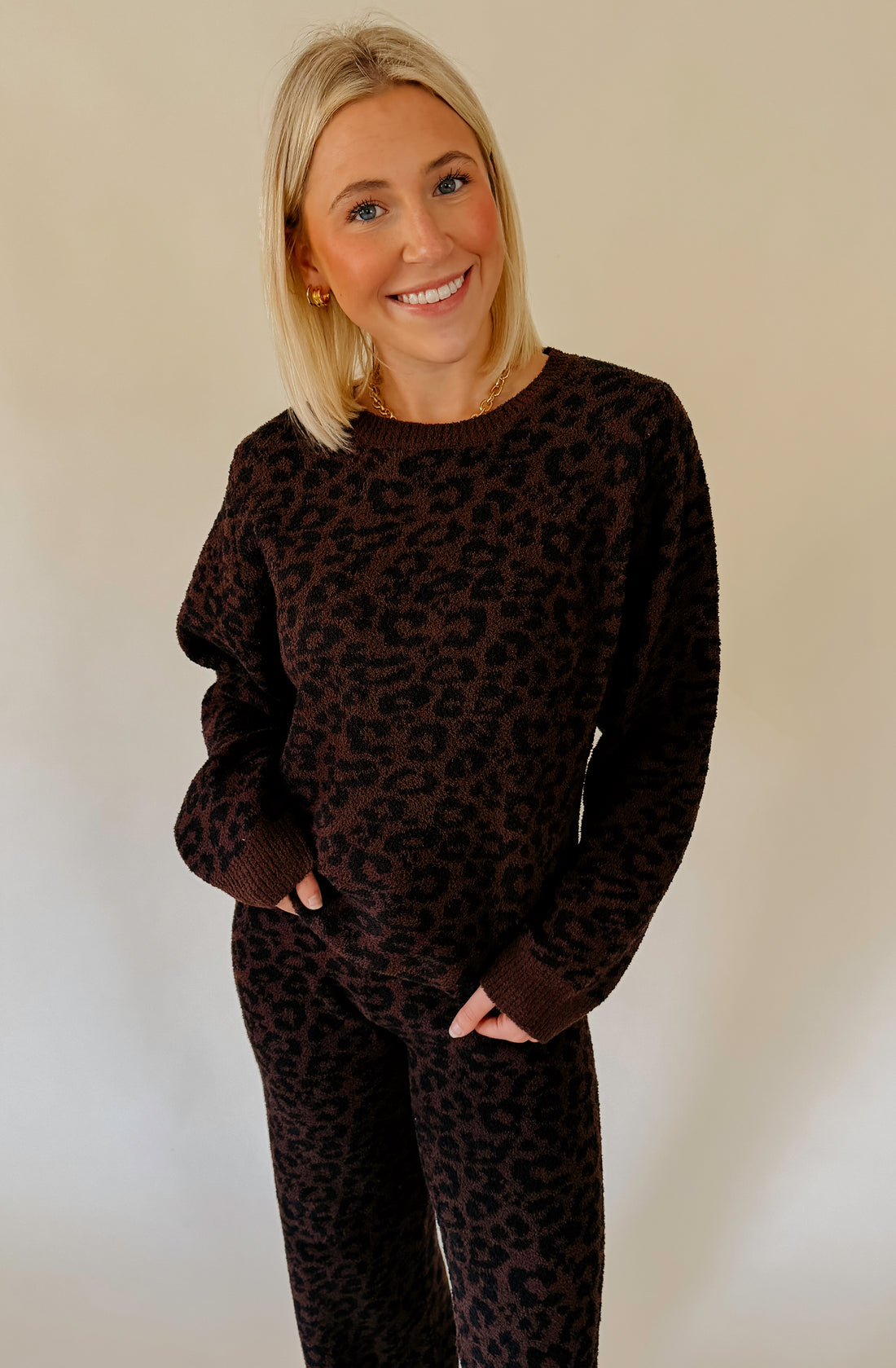SOFTIES MARSHMALLOW LEOPARD CREW NECK LOUNGE SET