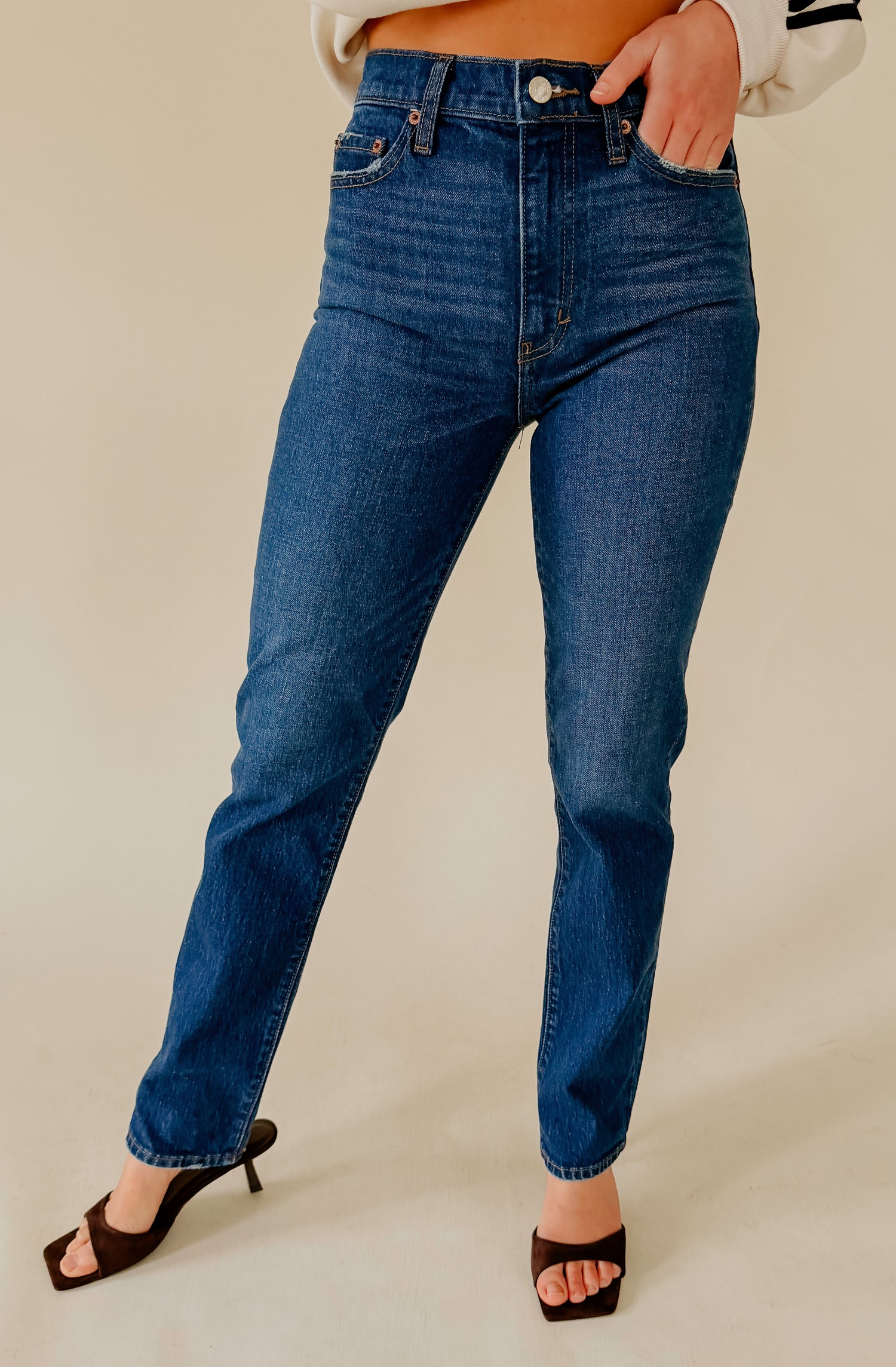 DAZE SMARTY PANTS HIGH RISE SLIM STRAIGHT DENIM