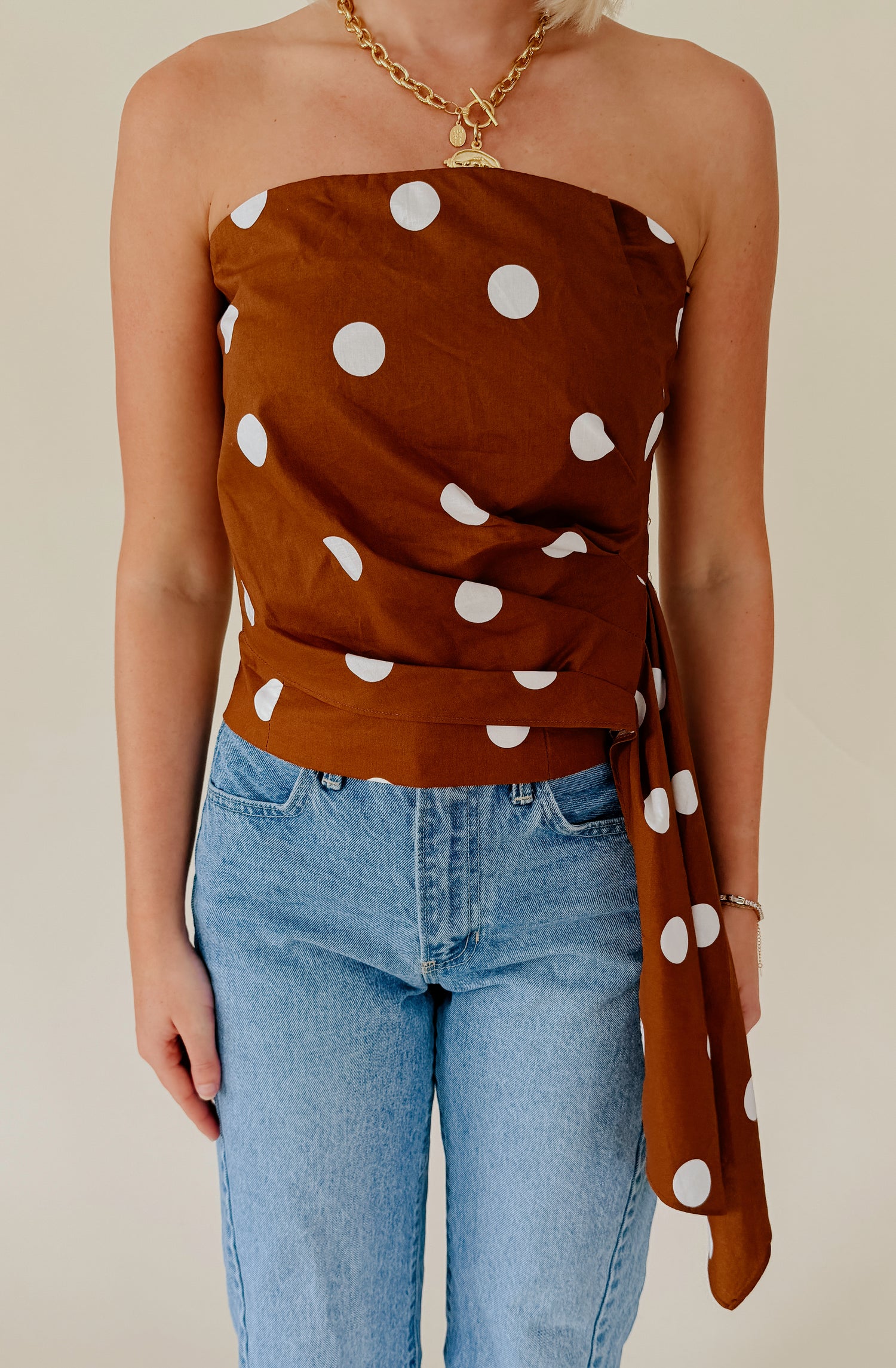 DOT YOUR AVERAGE TOP