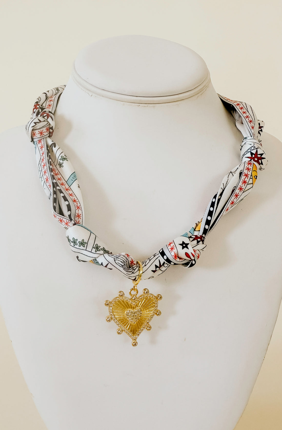KYRA SCARF NECKLACE