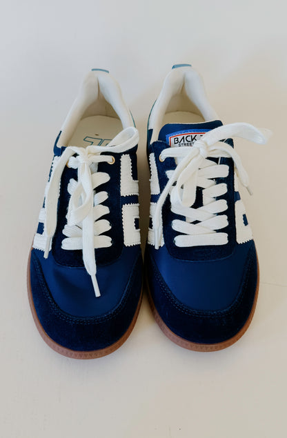 BACK 70 GHOST SNEAKERS