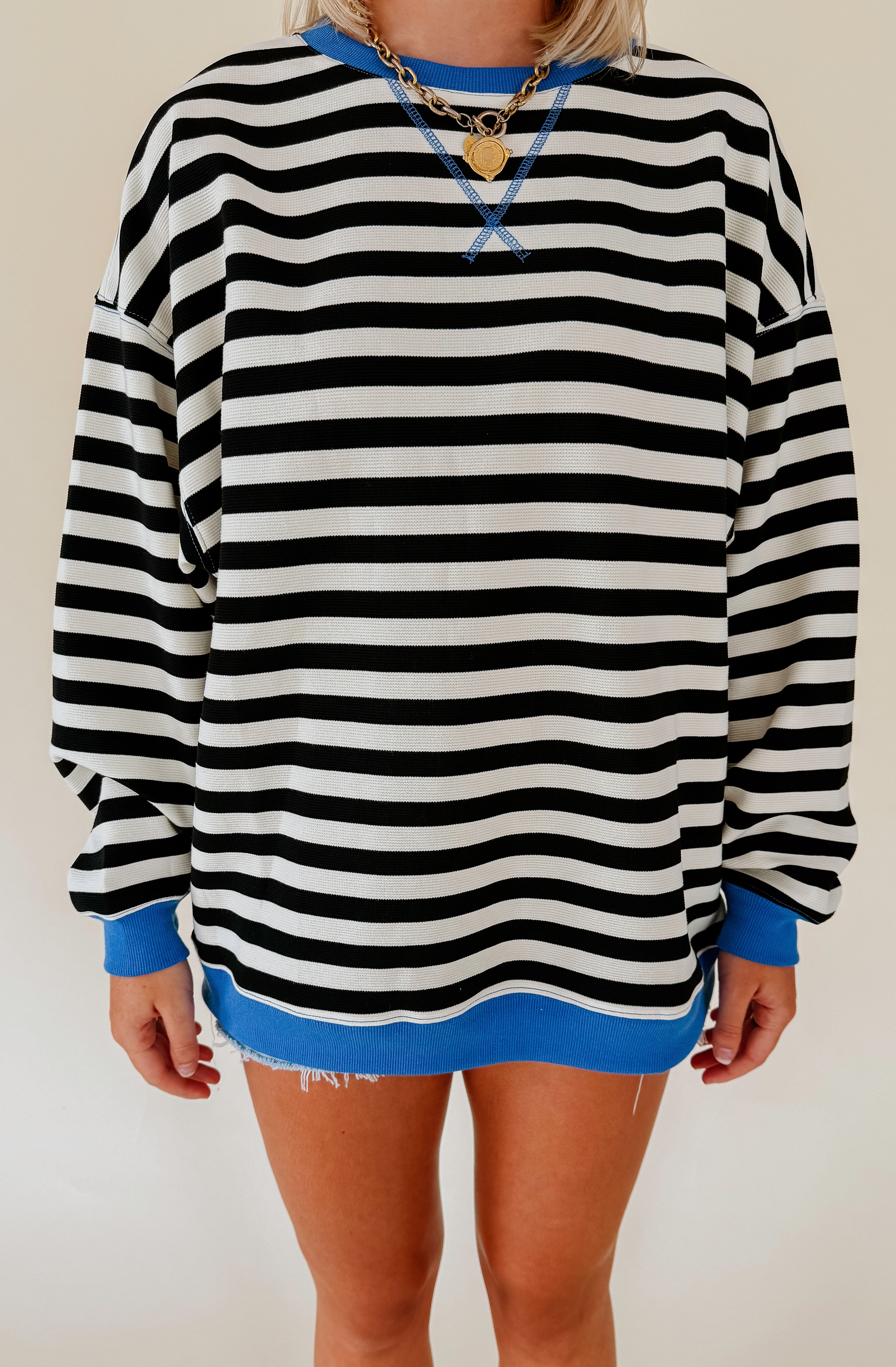 THE NICKI STRIPED PULLOVER TEE