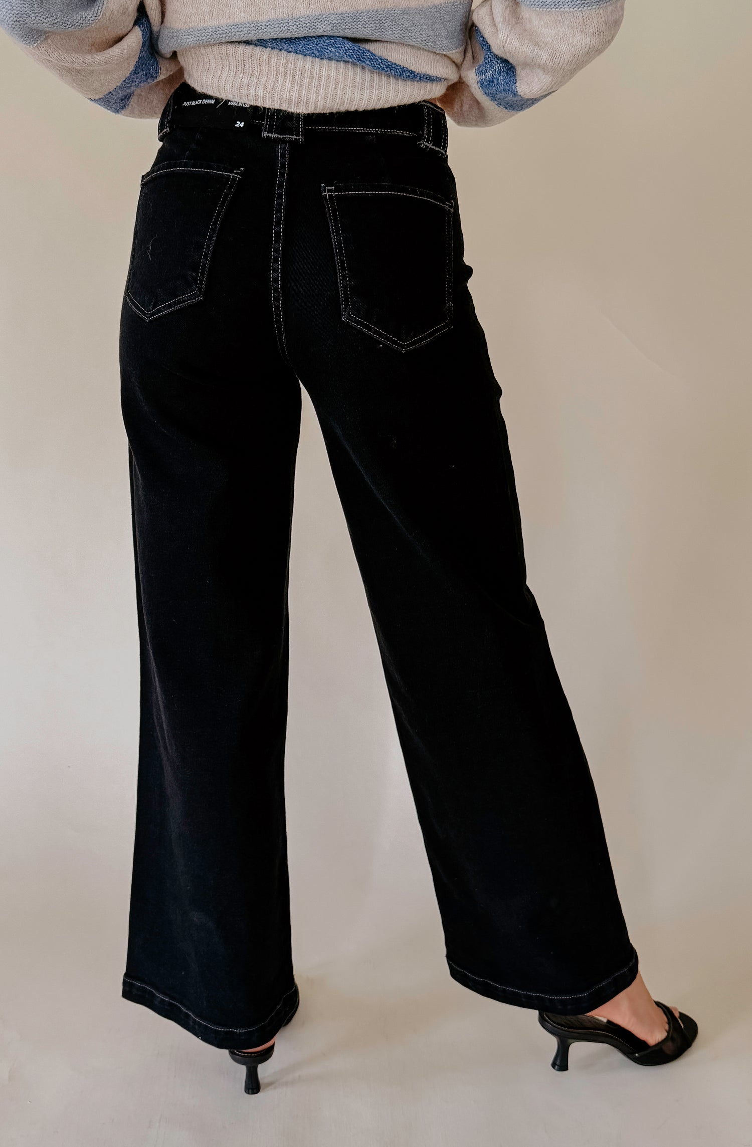 JUST BLACK BUTTON DOWN SLIM WIDE DENIM