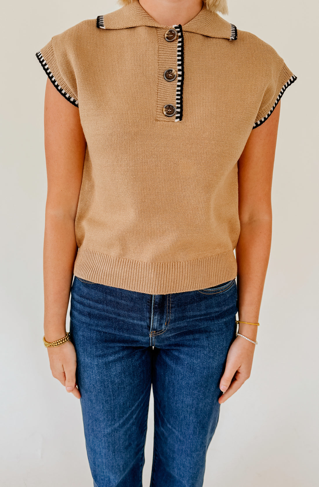 THE CORI SLEEVELESS SWEATER