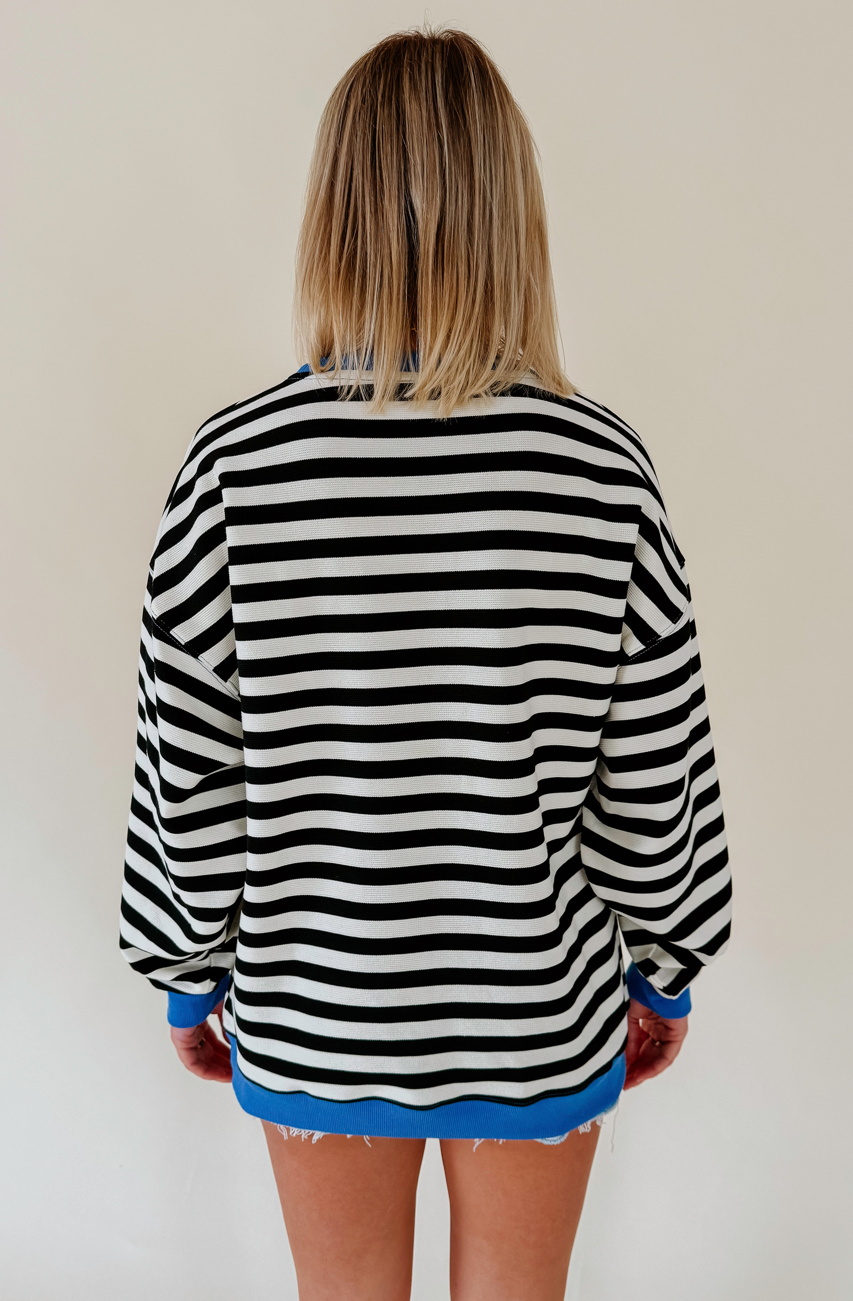THE NICKI STRIPED PULLOVER TEE