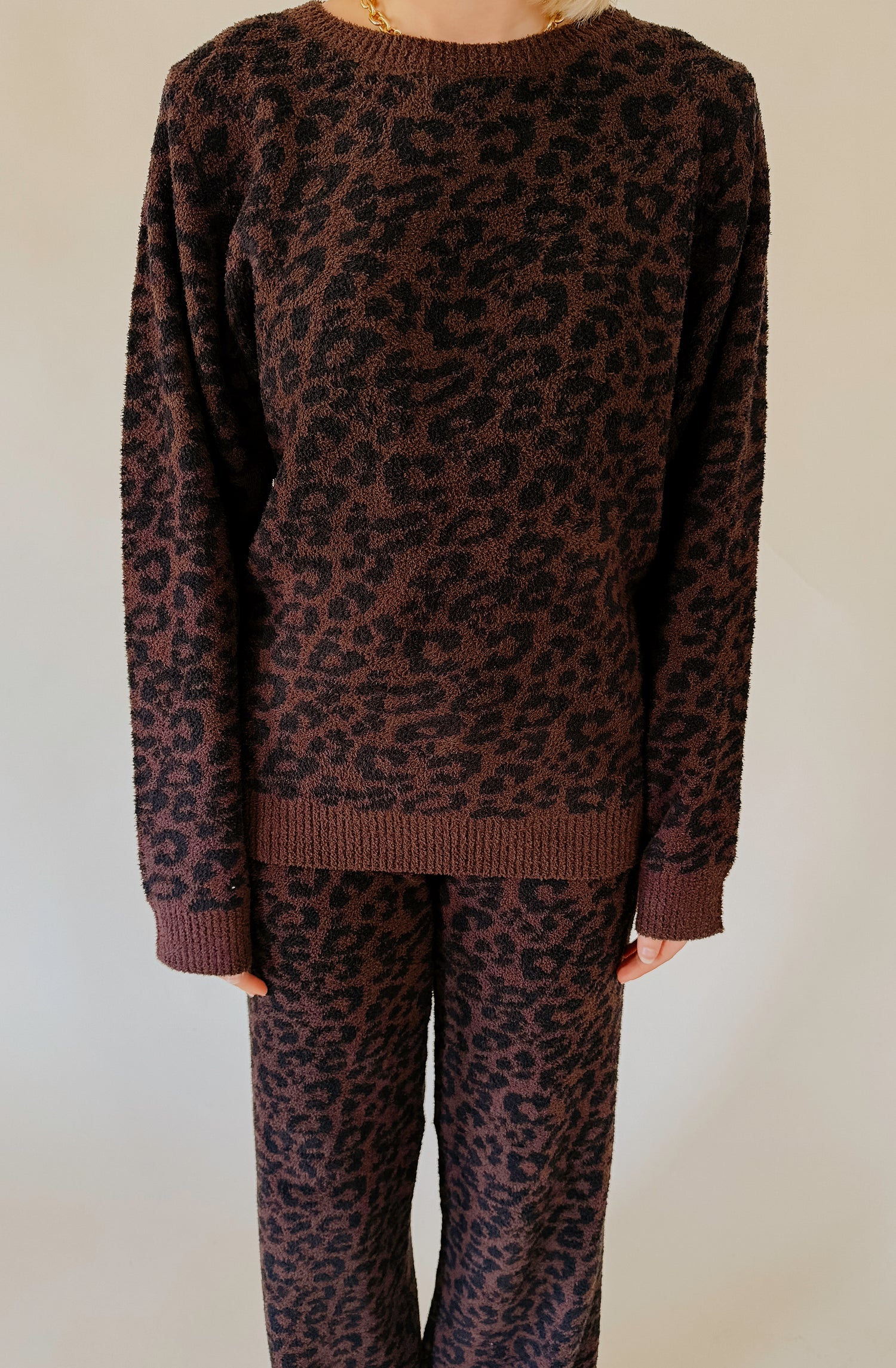 SOFTIES MARSHMALLOW LEOPARD CREW NECK LOUNGE SET