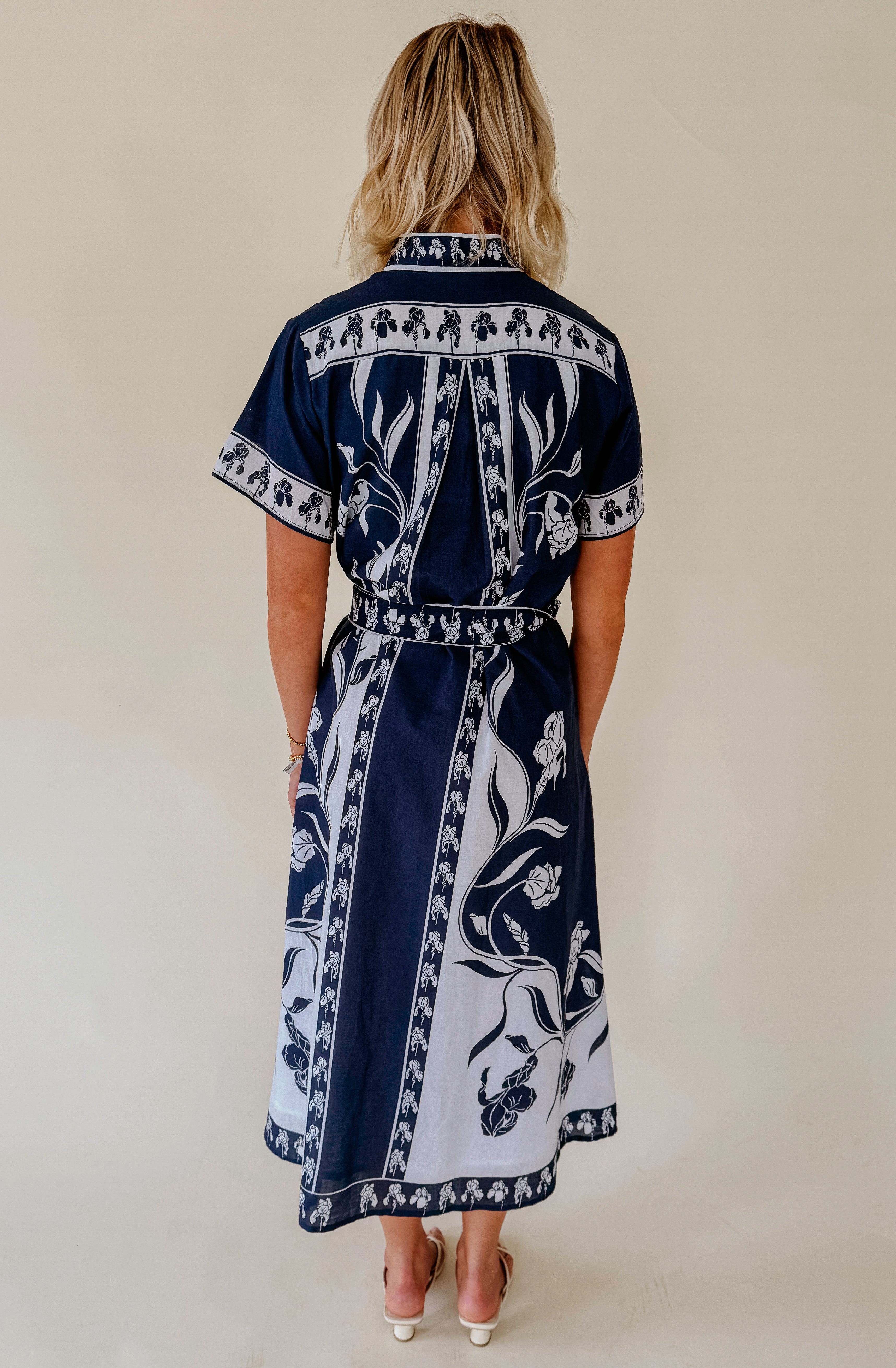 ISLA PAYAL SYDNEY BUTTONED SHIRT DRESS