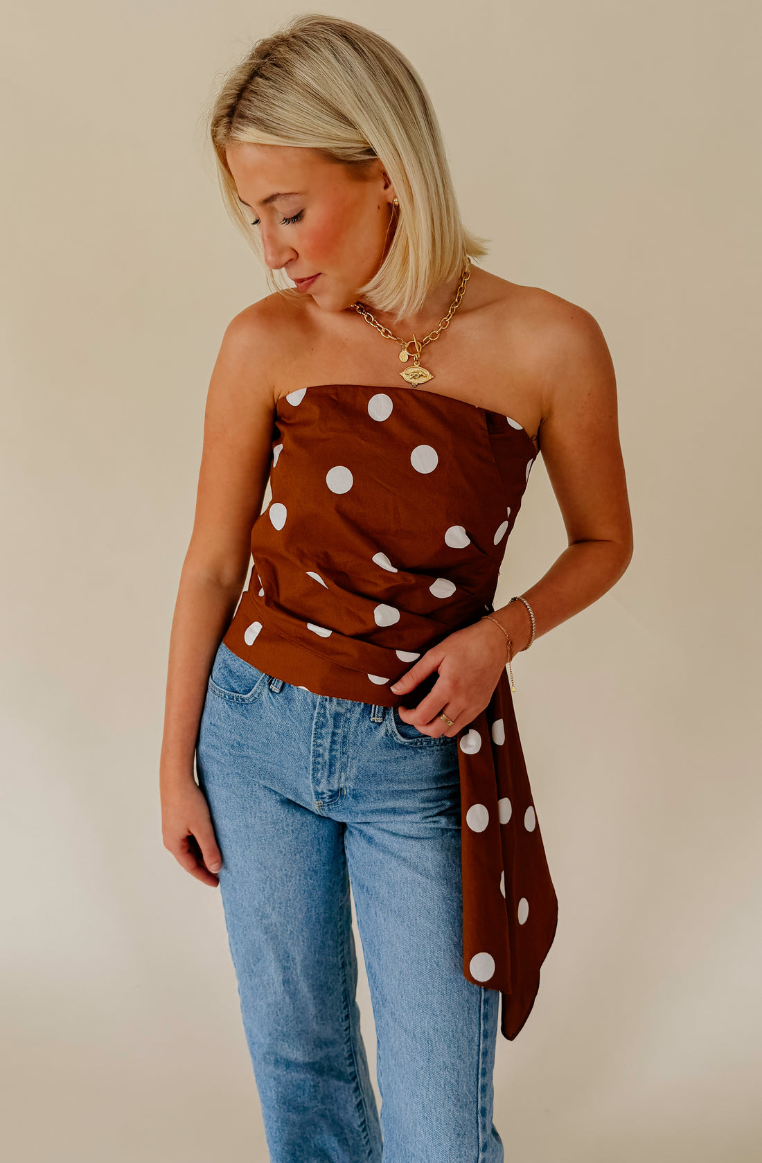 DOT YOUR AVERAGE TOP