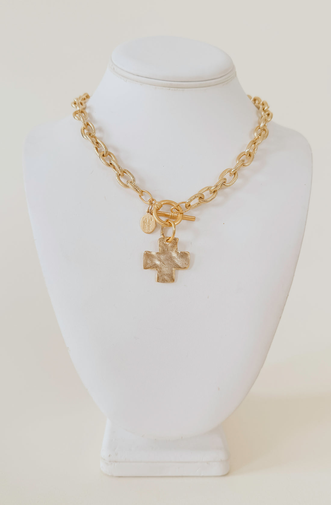 SUSAN SHAW CROSS TOGGLE NECKLACE