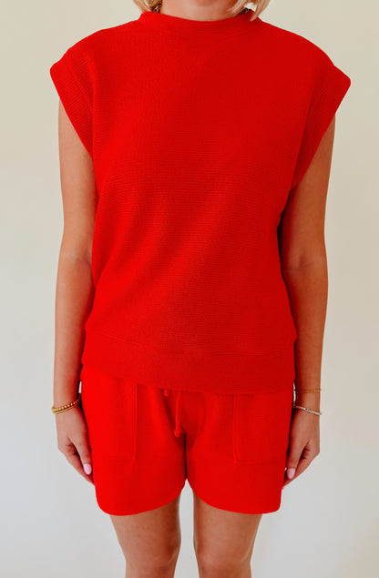 ON THE GO RELAXED MUSCLE TEE