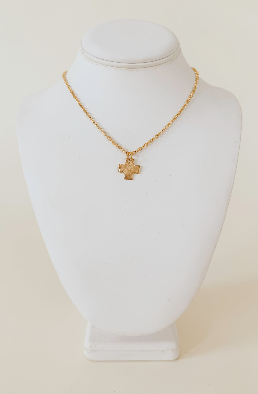 SUSAN SHAW DAINTY CROSS NECKLACE