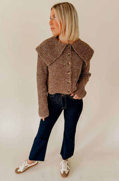 COLLAR LATER COLLARED SWEATER